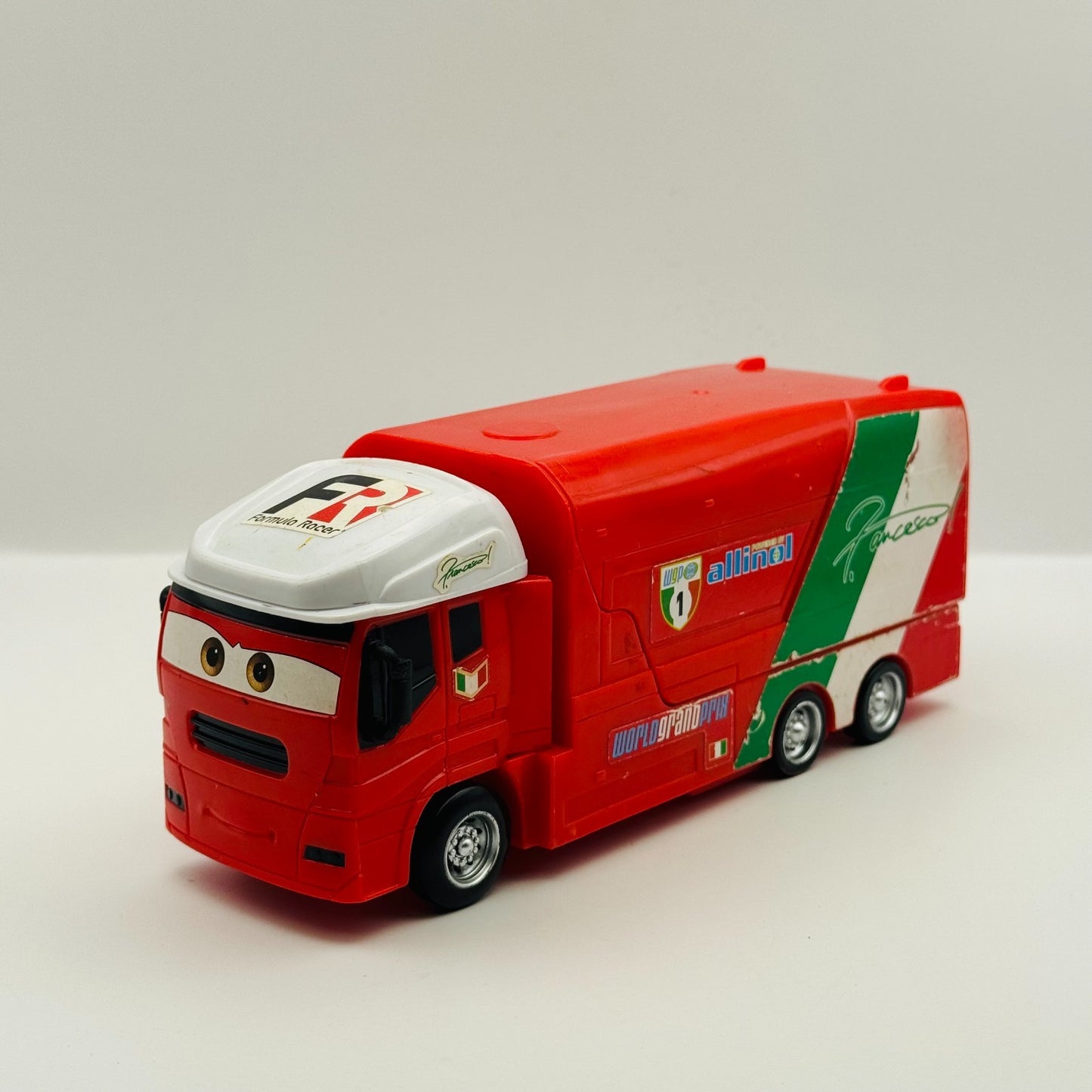 Disney Pixar Cars - SAL FRANCESCO BERNOULLI HAULER Stunt Racers - 1:55 Scale