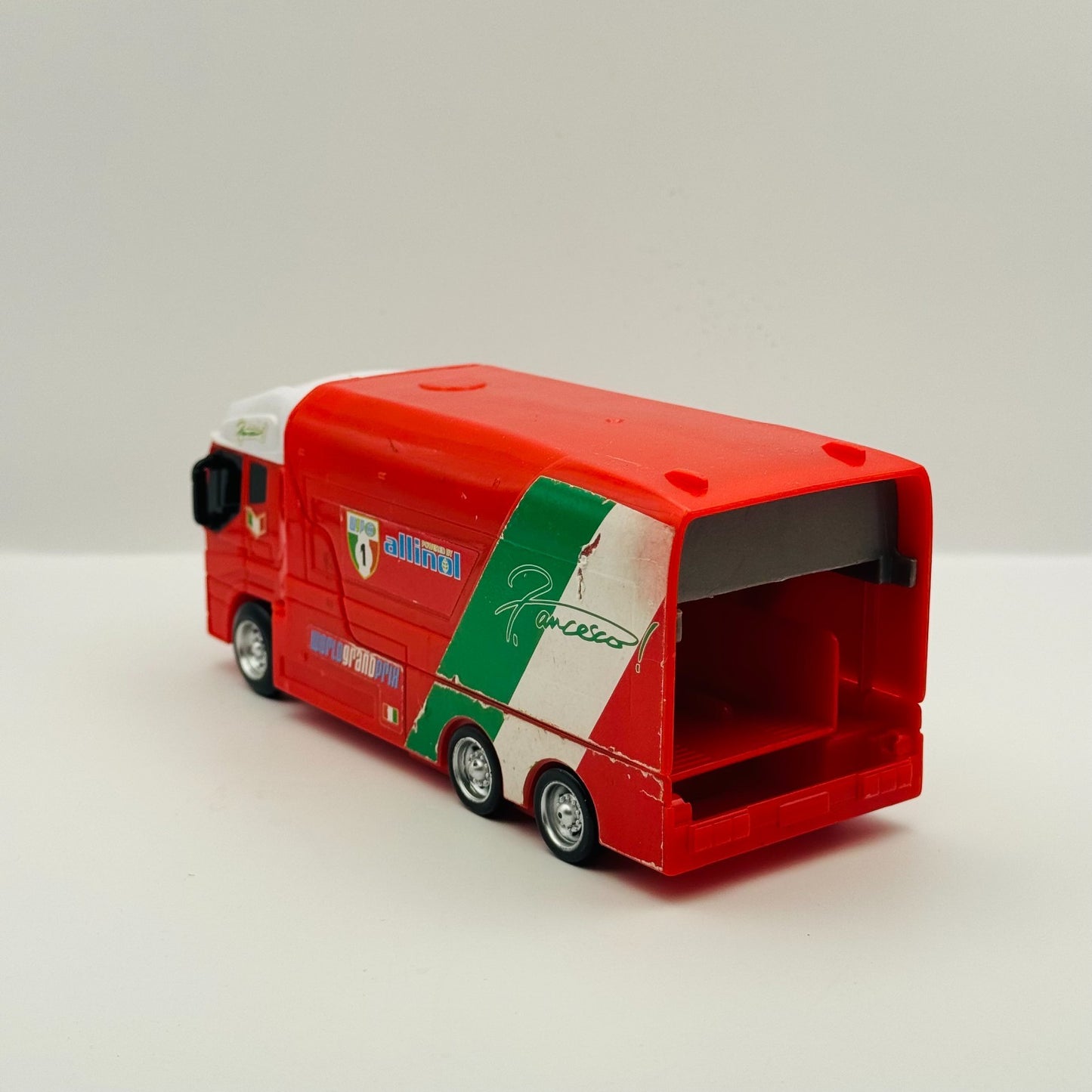 Disney Pixar Cars - SAL FRANCESCO BERNOULLI HAULER Stunt Racers - 1:55 Scale