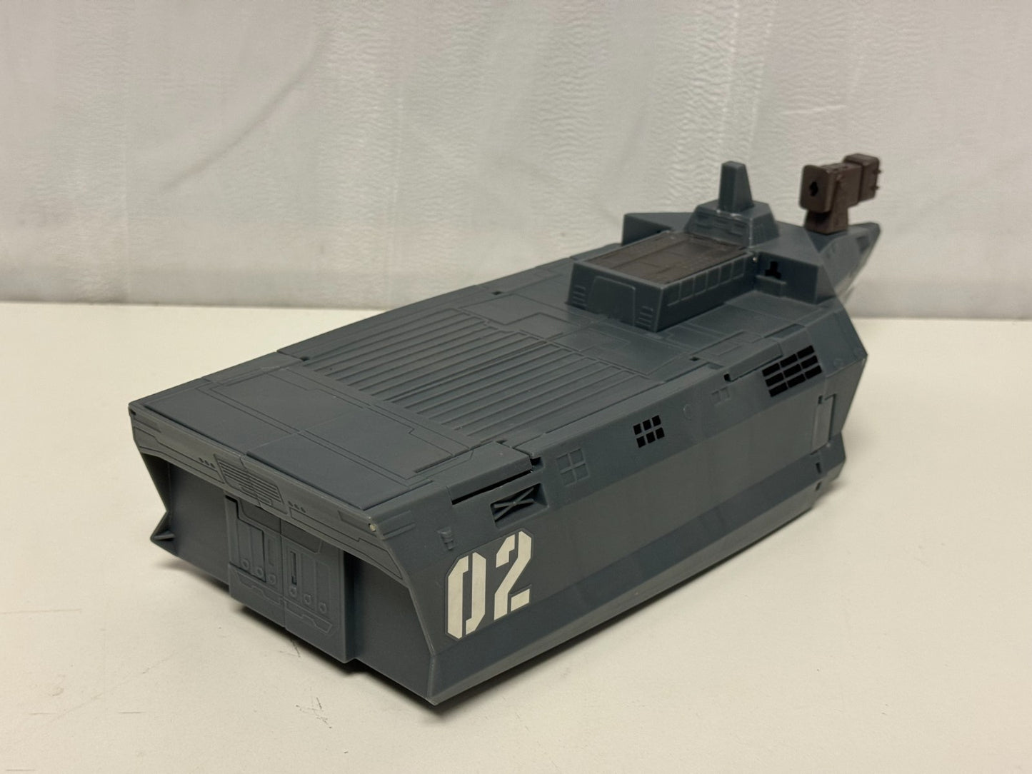 Disney Pixar Cars - ACTION AGENTS COMBAT STATION TONY TRIHULL COMBAT SHIP Cars 2
