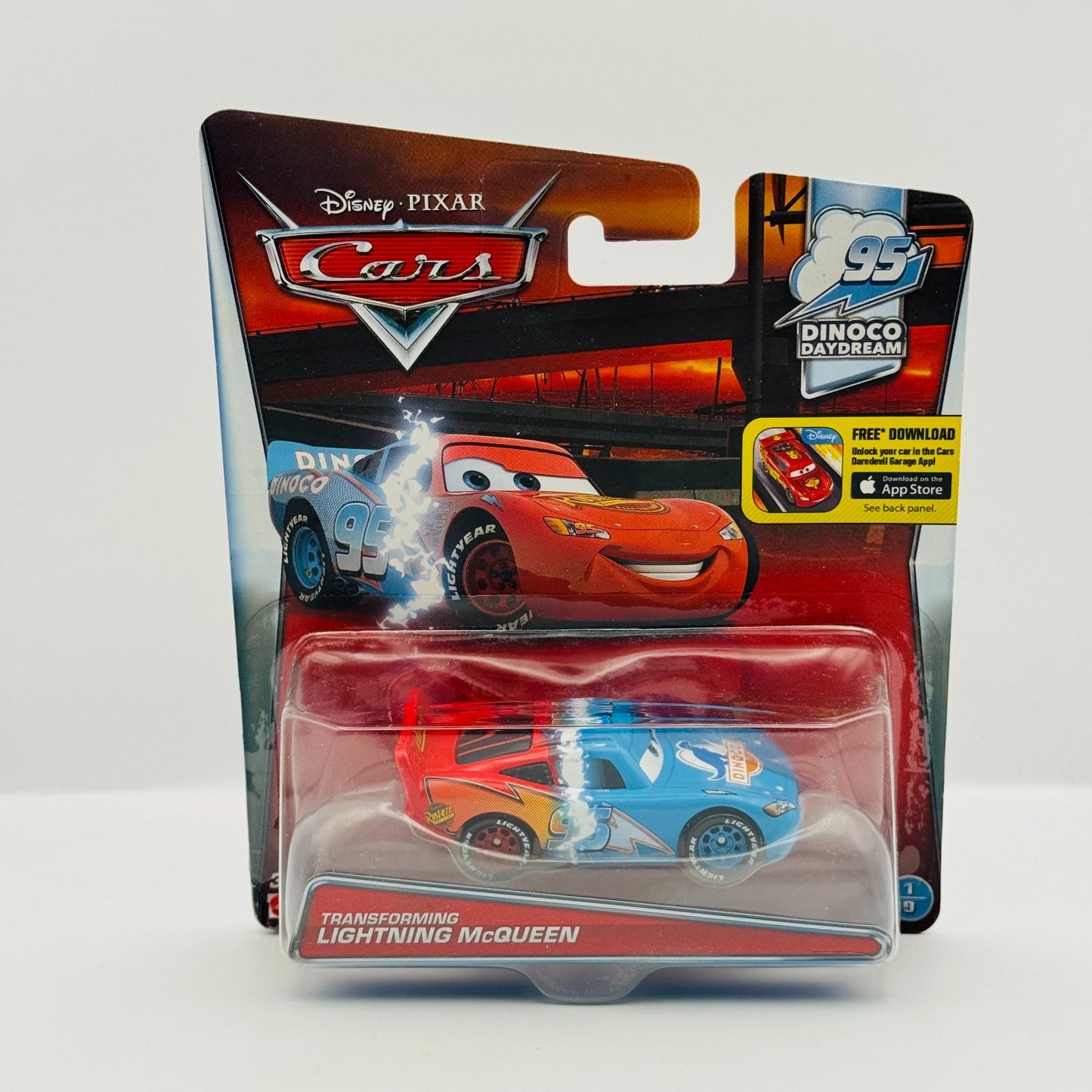 Disney Pixar Cars TRANSFORMING LIGHTNING MCQUEEN Dinoco Daydream 1:55 Diecast
