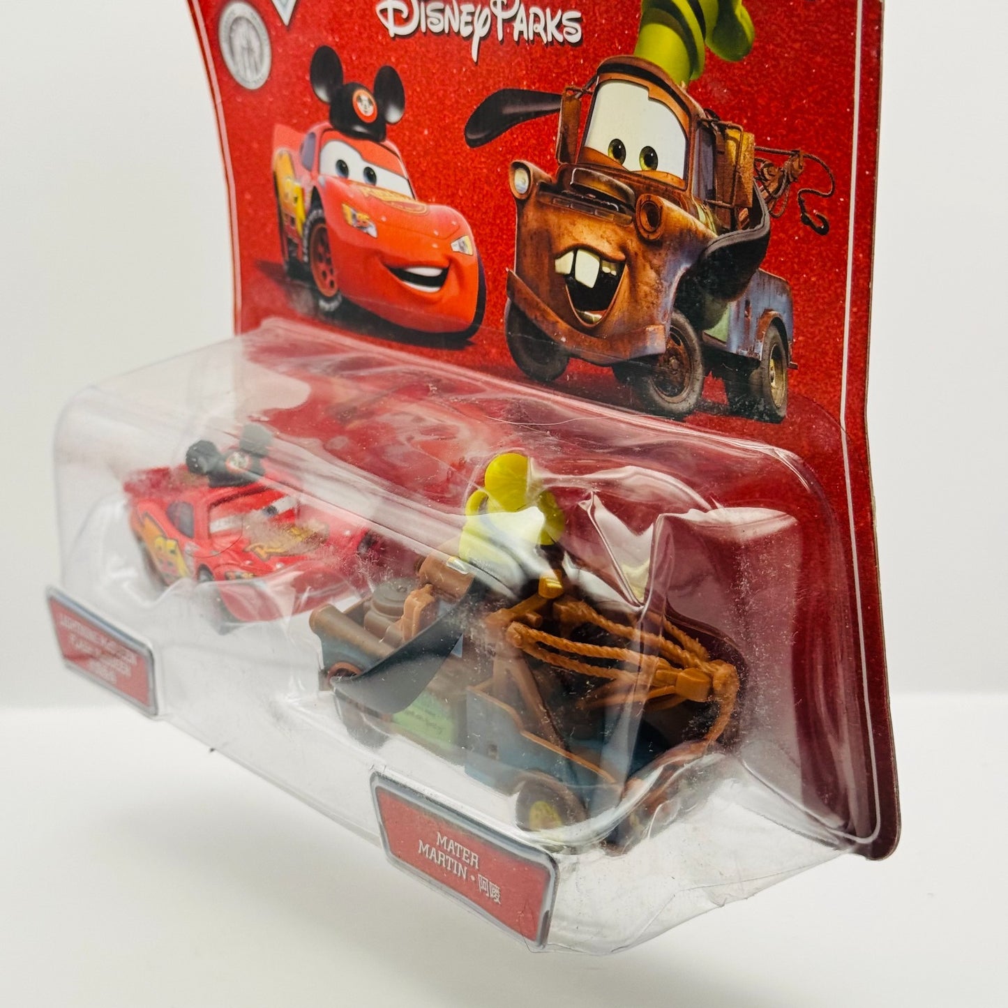 Disney Pixar Cars - DISNEY PARKS MICKEY MCQUEEN & GOOFY MATER - 1:55 Diecast