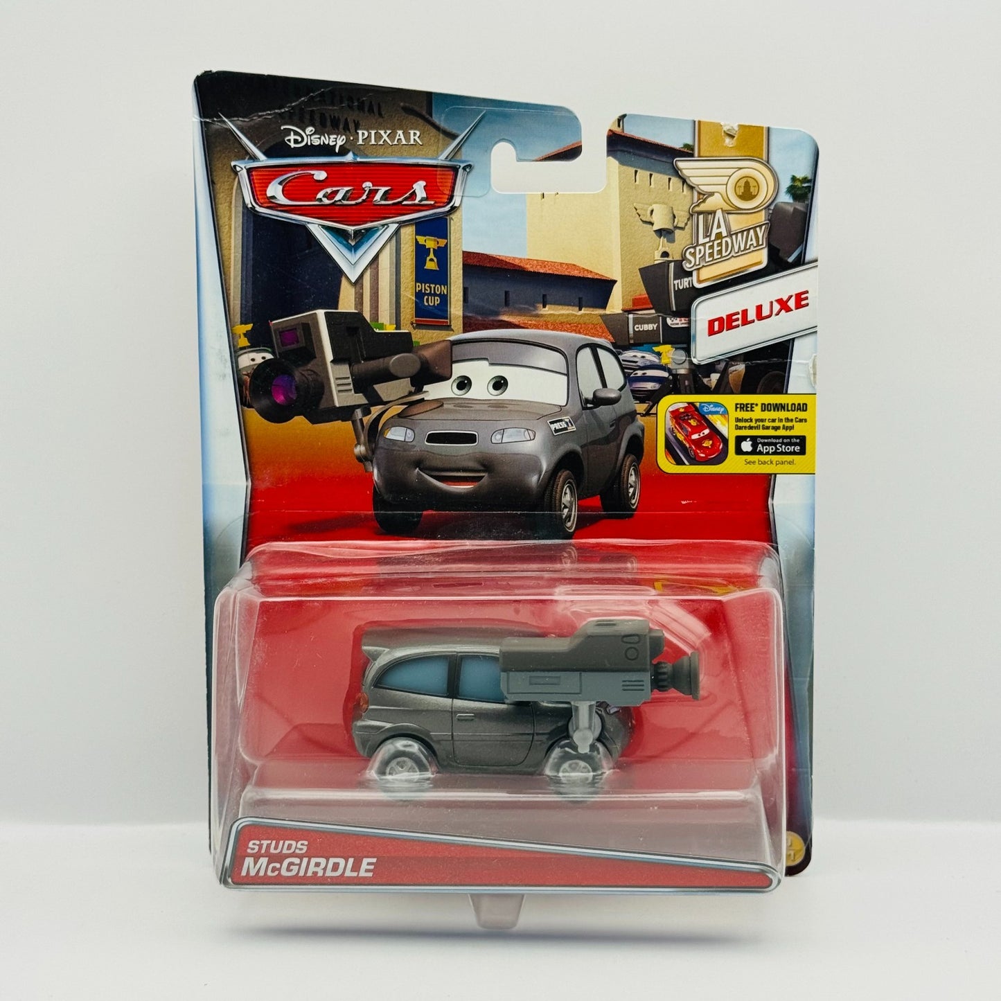 Disney Pixar Cars - STUDS MCGIRDLE Deluxe LA Speedway 2016 - 1:55 Diecast