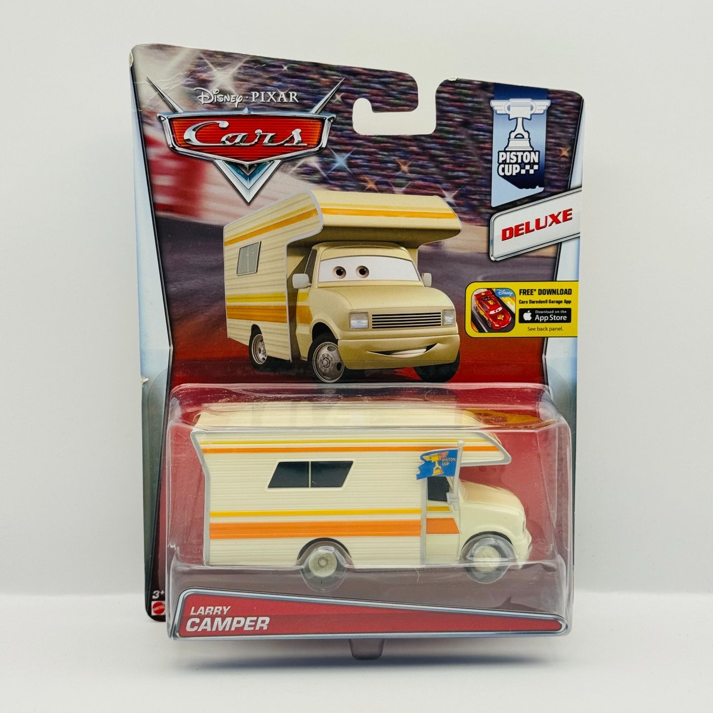 Disney Pixar Cars - LARRY CAMPER Piston Cup Deluxe 2015 - 1:55 Diecast