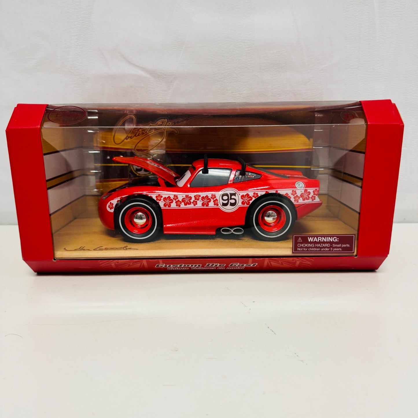Disney Pixar Cars - ARTIST SERIES HAWAIIAN MCQUEEN JOHN LASSETER - 1:18 Diecast