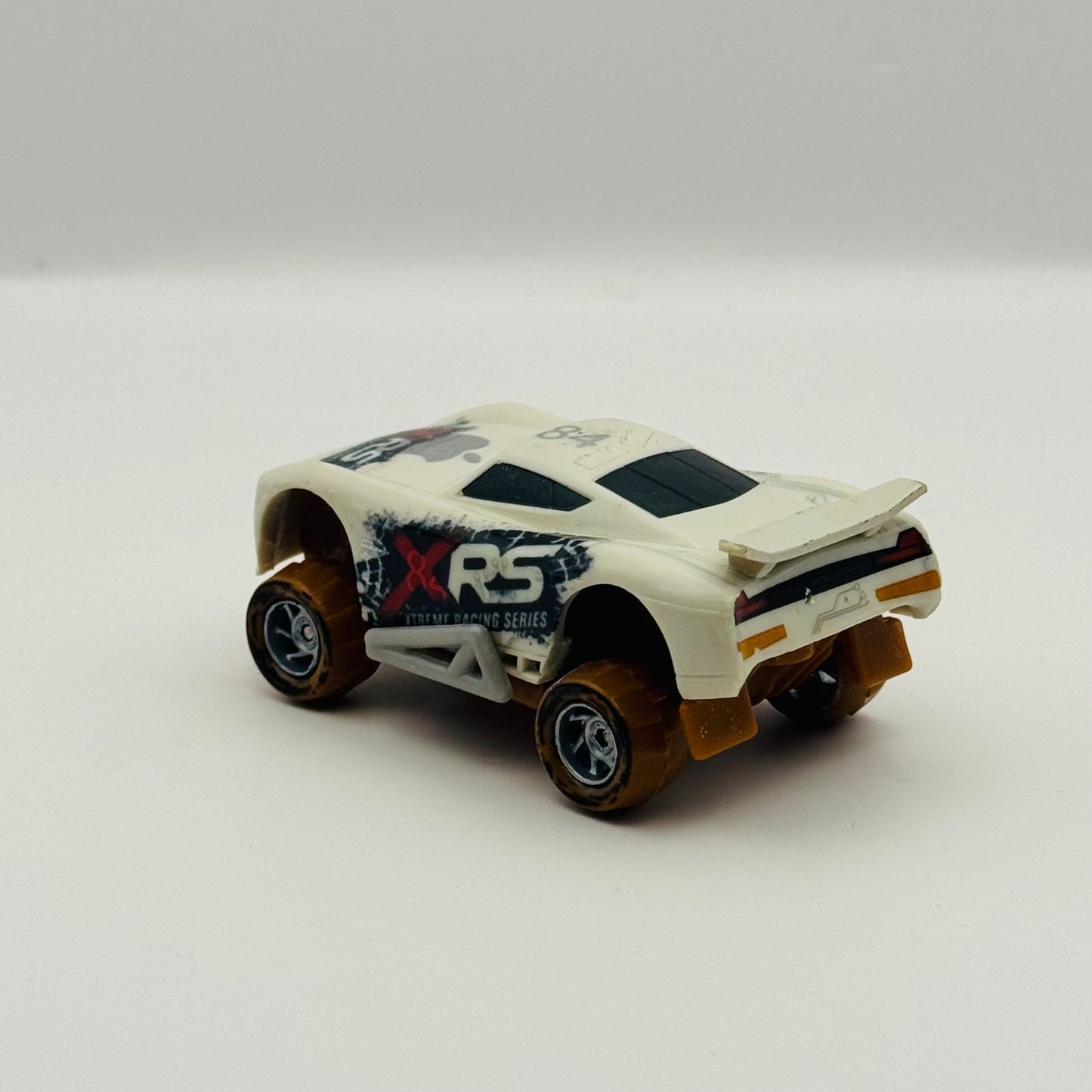 Disney Pixar Cars - XRS MUD RACING JP DRIVE APPLE CAR Next Gen CUSTOM 1:55 Scale