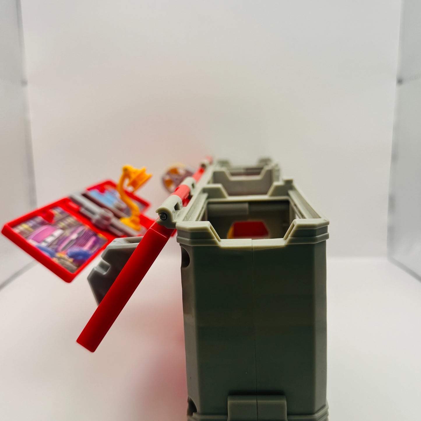 Disney Pixar Cars - COLOR CHANGERS MOBILE PAINT SHOP MACK Trailer Only 1:55Scale