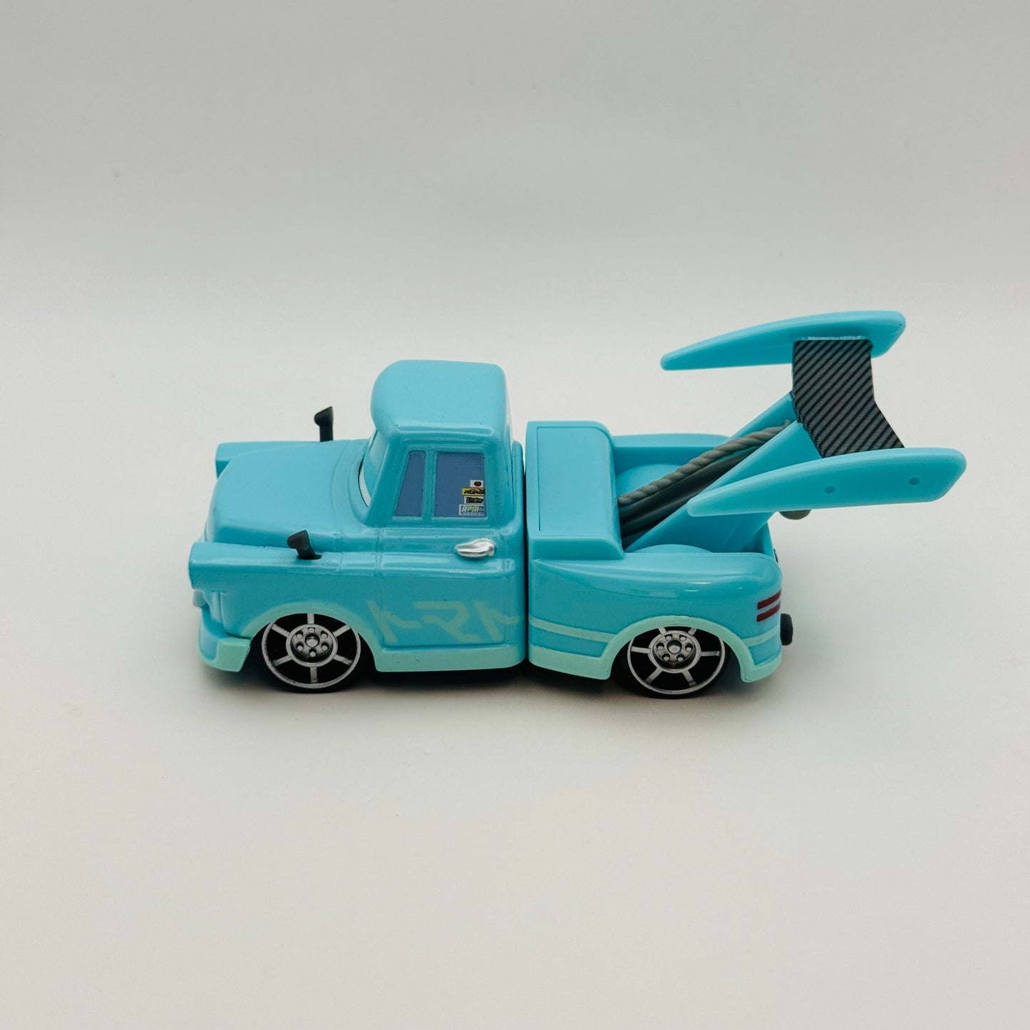 Disney Pixar Cars Toon - TOKYO MATER DELUXE Tokyo Mater 2013 - 1:55 Diecast