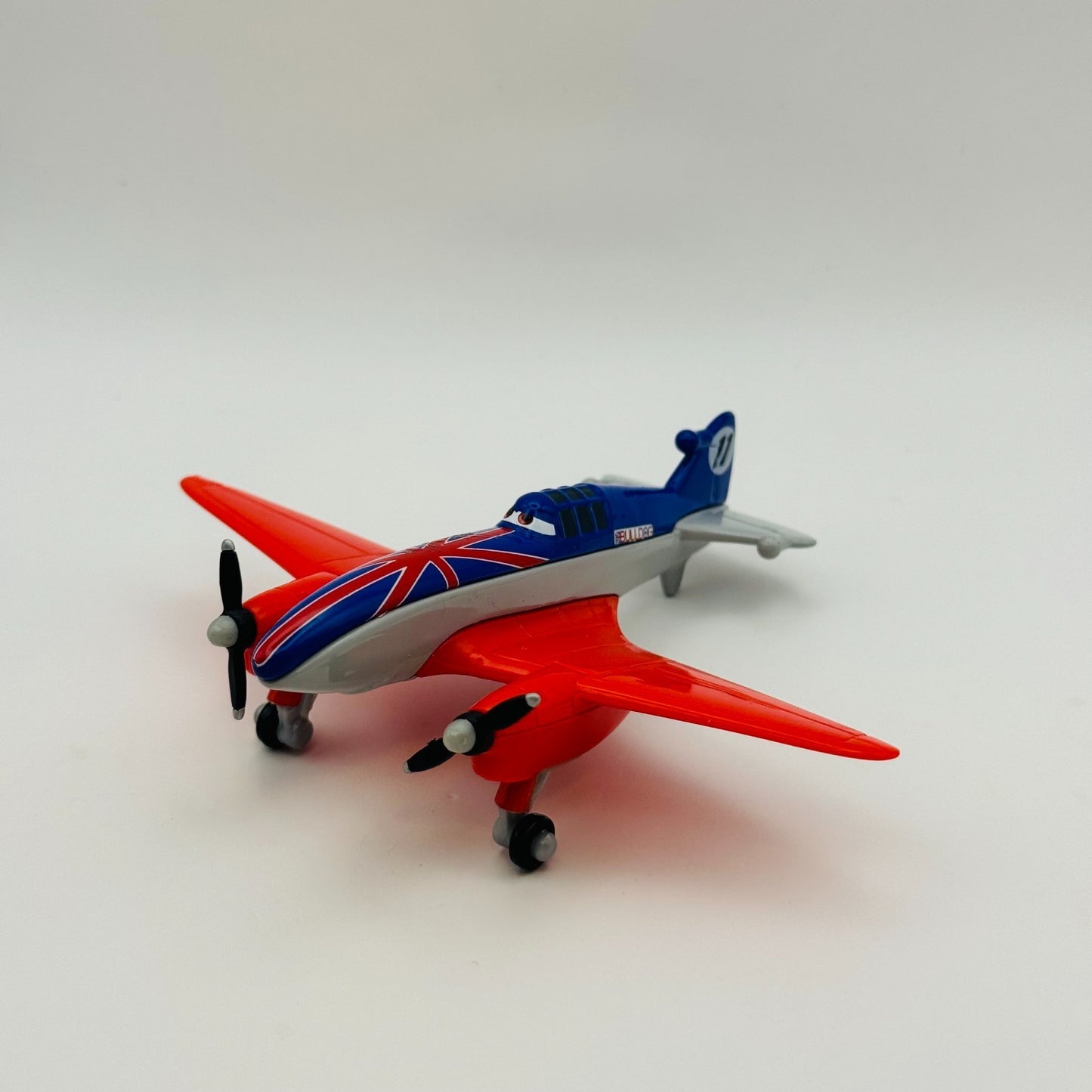Disney Planes & Pixar Cars - BULLDOG 2013 - 1:55 Diecast