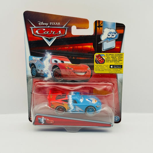 Disney Pixar Cars - TRANSFORMING LIGHTNING MCQUEEN Dinoco Daydream 1:55 Diecast