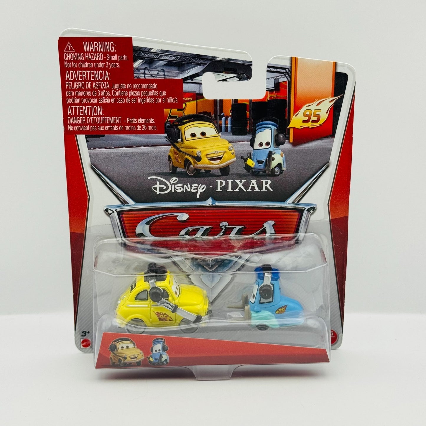 Disney Pixar Cars RACE TEAM LUIGI & GUIDO WITH HEADSETS 95 Pit Crew 1:55 Diecast