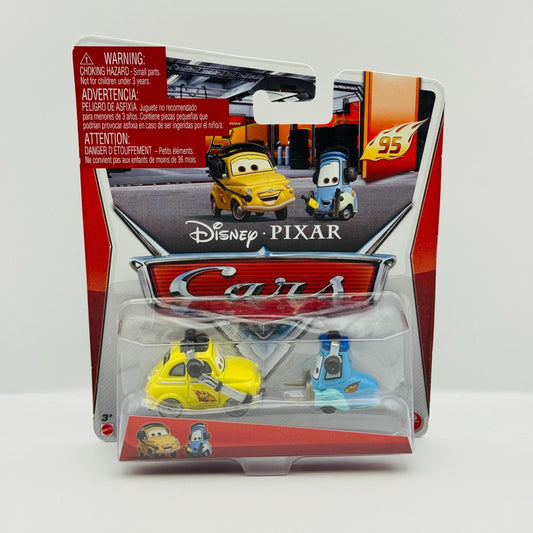 Disney Pixar Cars RACE TEAM LUIGI & GUIDO WITH HEADSETS 95 Pit Crew 1:55 Diecast
