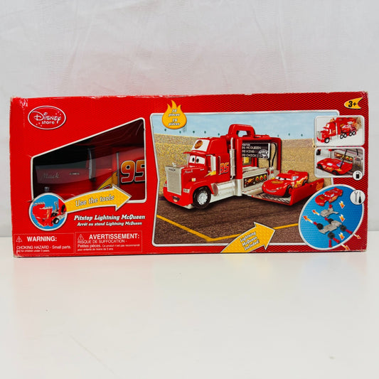 Disney Pixar Cars - PITSTOP LIGHTNING MCQUEEN & MACK PLAYSET Disney Store - 2010
