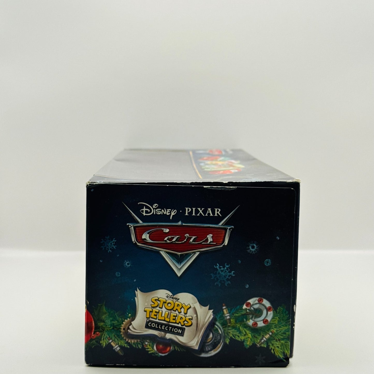 Disney Pixar Cars - MATER SAVES CHRISTMAS 5-PK FILLMORE LUIGI GUIDO 1:55 Diecast