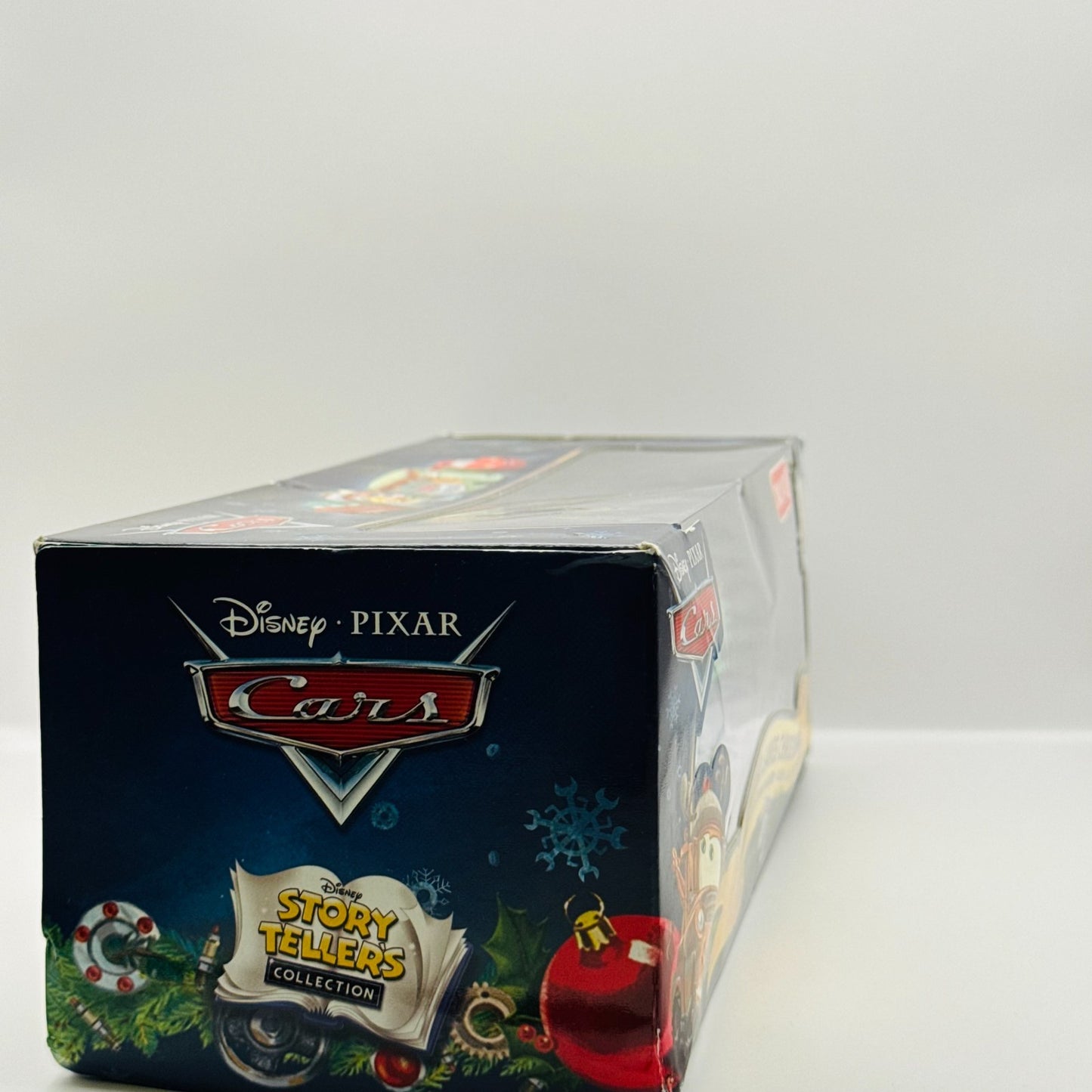 Disney Pixar Cars - MATER SAVES CHRISTMAS 5-PK FILLMORE LUIGI GUIDO 1:55 Diecast