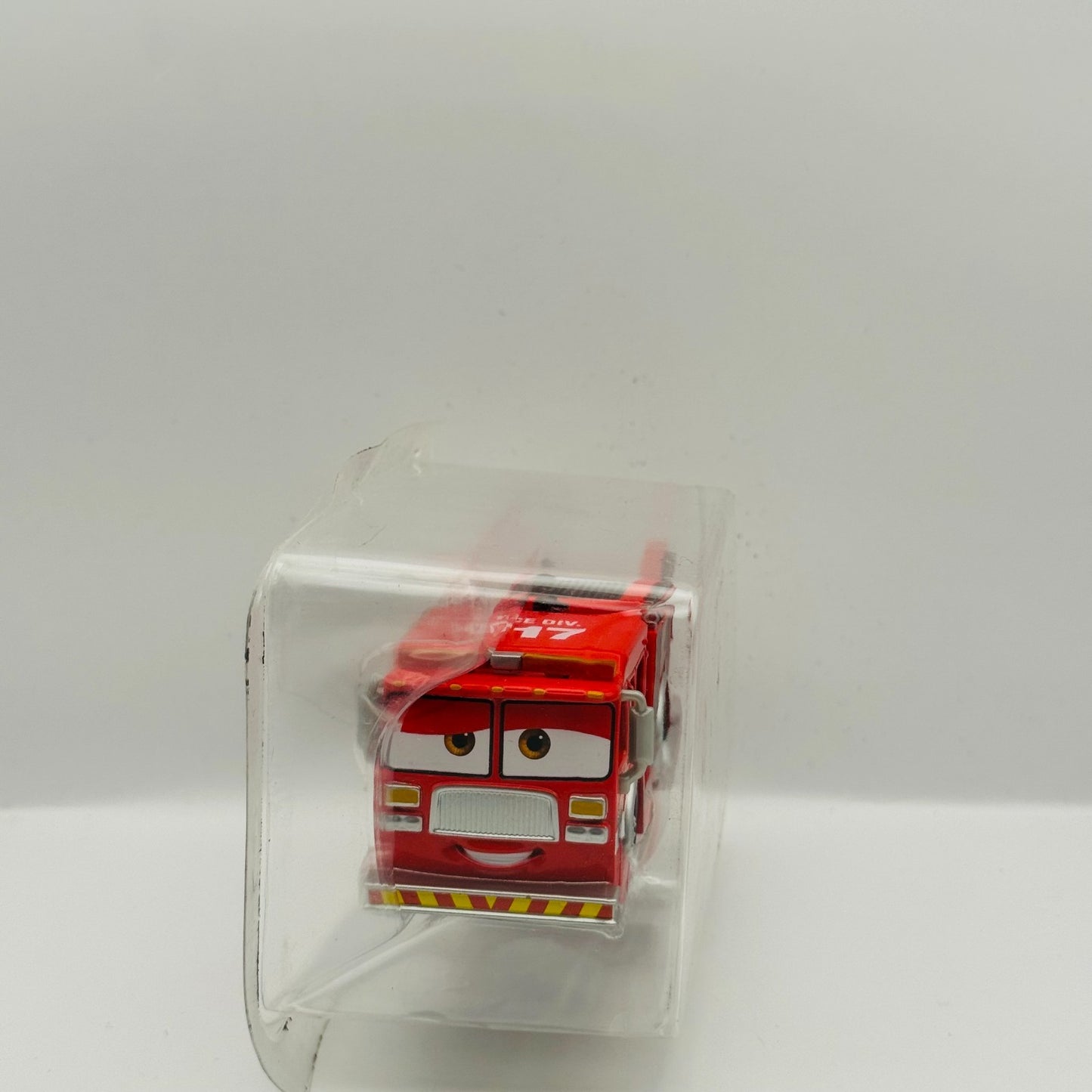 Disney Pixar Cars - TINY LUGSWORTH FIRETRUCK Deluxe Cars 3 2017 - 1:55 Diecast