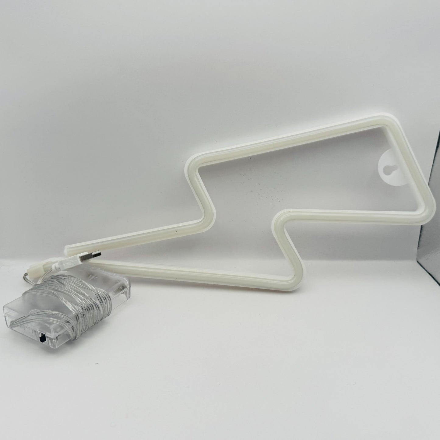 Disney Pixar Cars - KACHOW LIGHTNING BOLT NEON LIGHT
