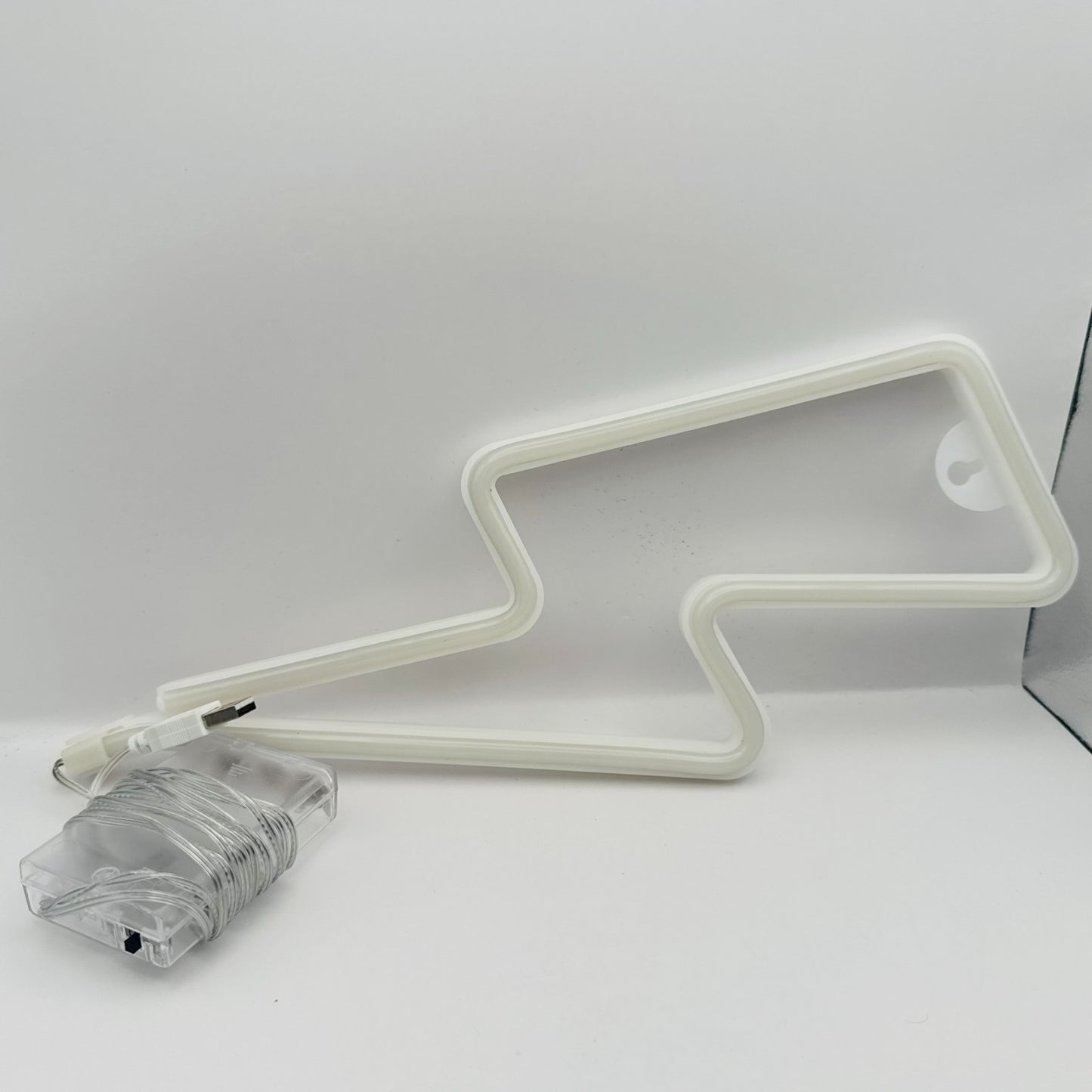 Disney Pixar Cars - KACHOW LIGHTNING BOLT NEON LIGHT