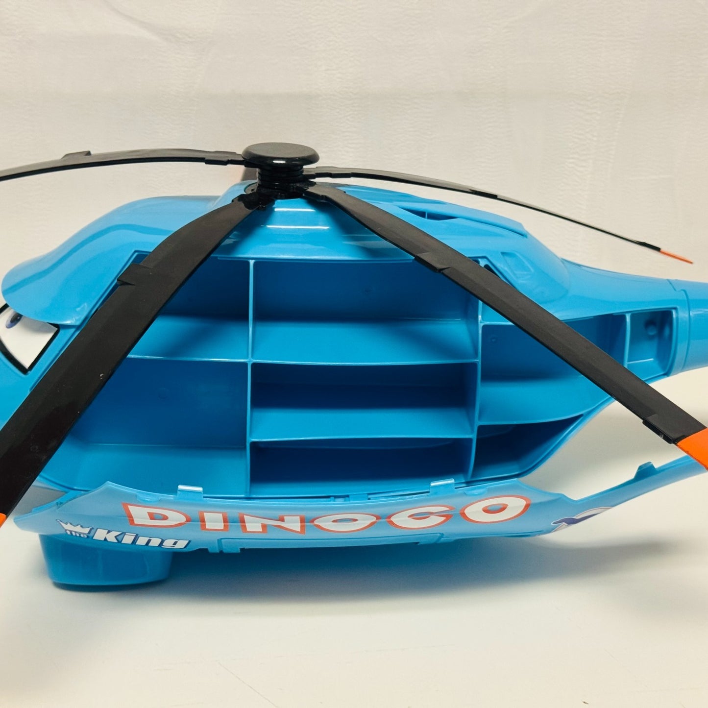 Disney Pixar Cars - LARGE DINOCO HELICOPTER 22" CARRY CASE *NO FIN* Disney Store