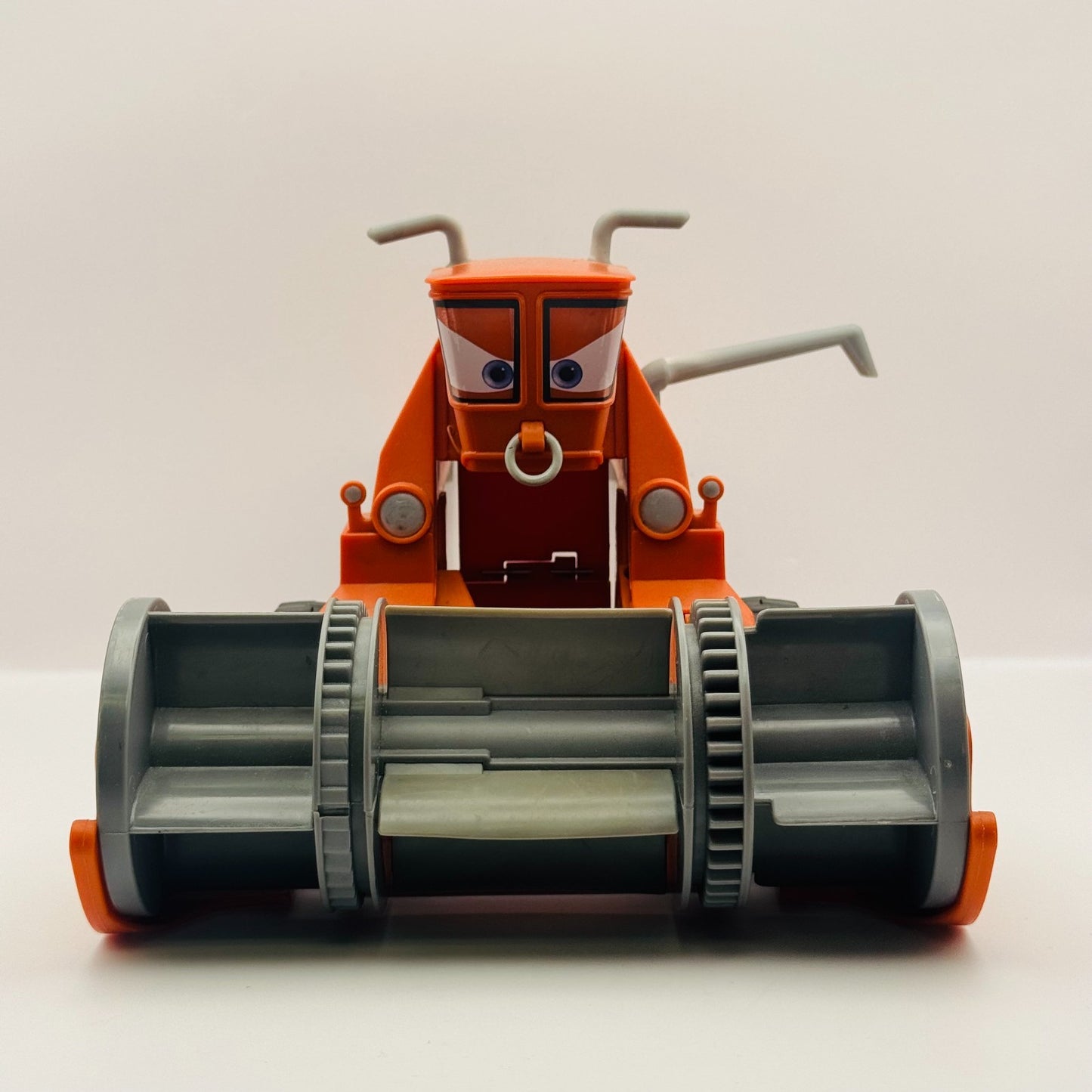 Disney Pixar Cars - COLOR CHANGERS CHASE & CHANGE FRANK - 1:55 Scale