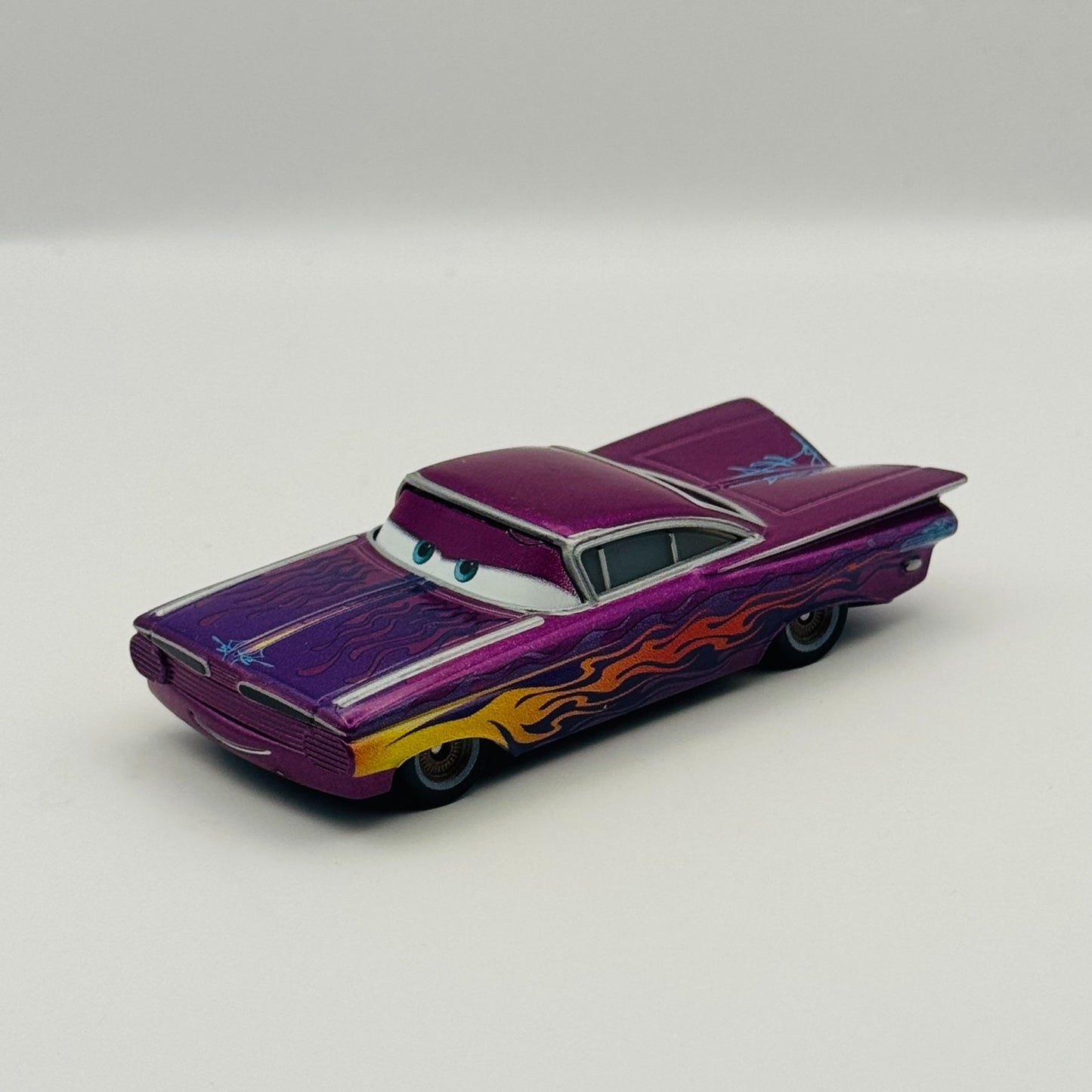 Disney Pixar Cars - PURPLE RAMONE *CHASSIS SWAP* - 1:55 Diecast