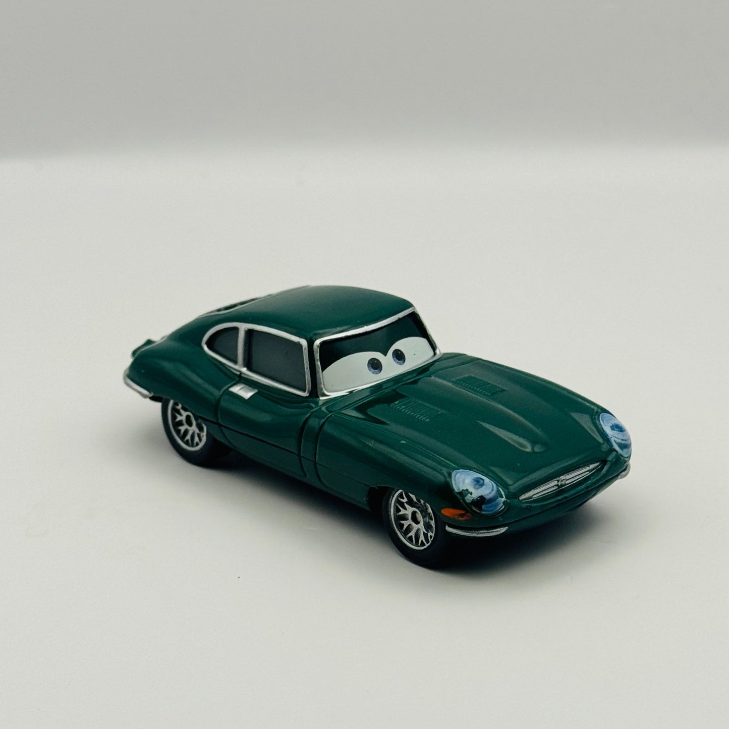 Disney Pixar Cars - DAVID HOBBSCAPP WITHOUT HEADSET *TOUCHED UP* - 1:55 Diecast