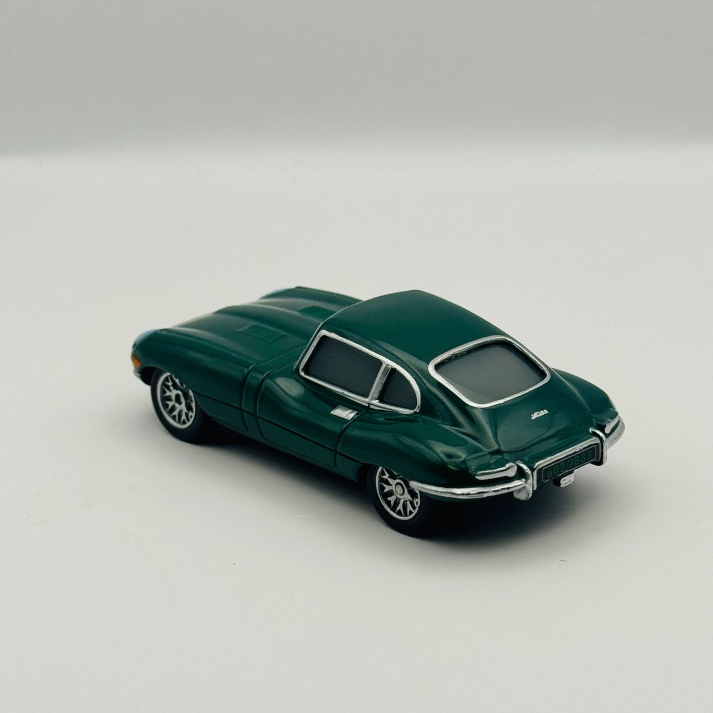 Disney Pixar Cars - DAVID HOBBSCAPP WITHOUT HEADSET *TOUCHED UP* - 1:55 Diecast