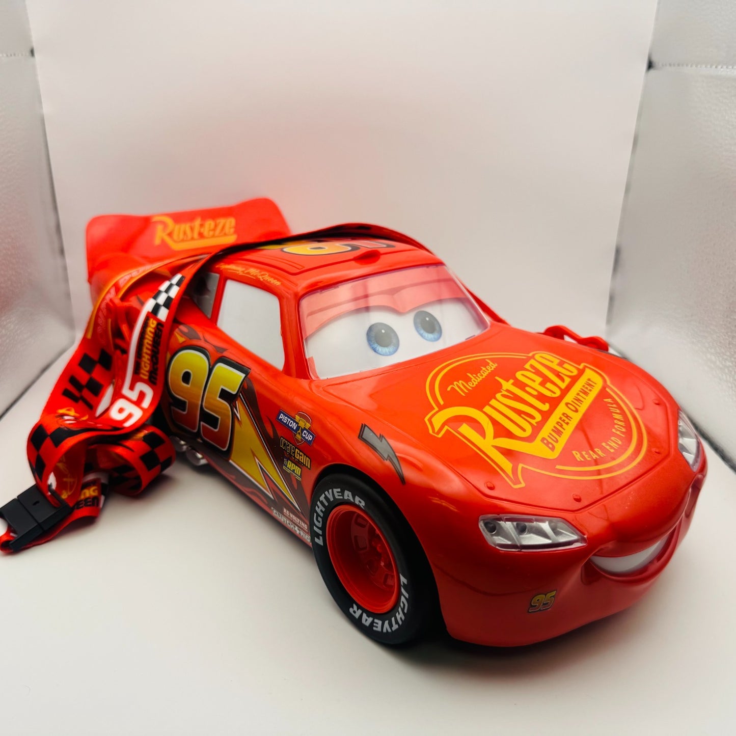 Disney Pixar Cars - LIGHT-UP MCQUEEN POPCORN BUCKET 20TH ANNIVERSARY 1:18 Scale