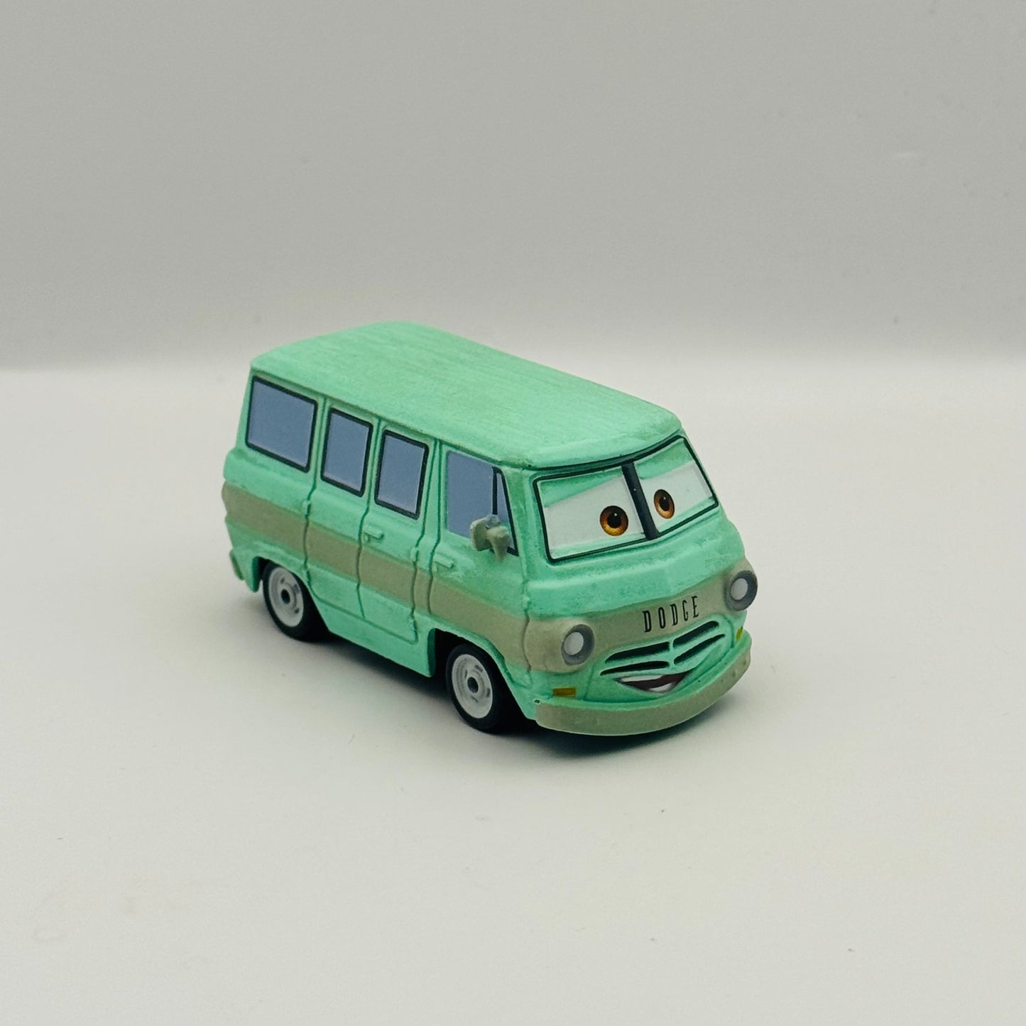 Disney Pixar Cars - DUSTY RUST-EZE - 1:55 Diecast