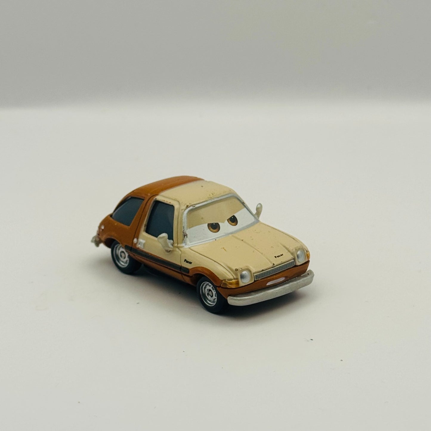 Disney Pixar Cars - TUBBS PACER Lemons 2013 - 1:55 Diecast