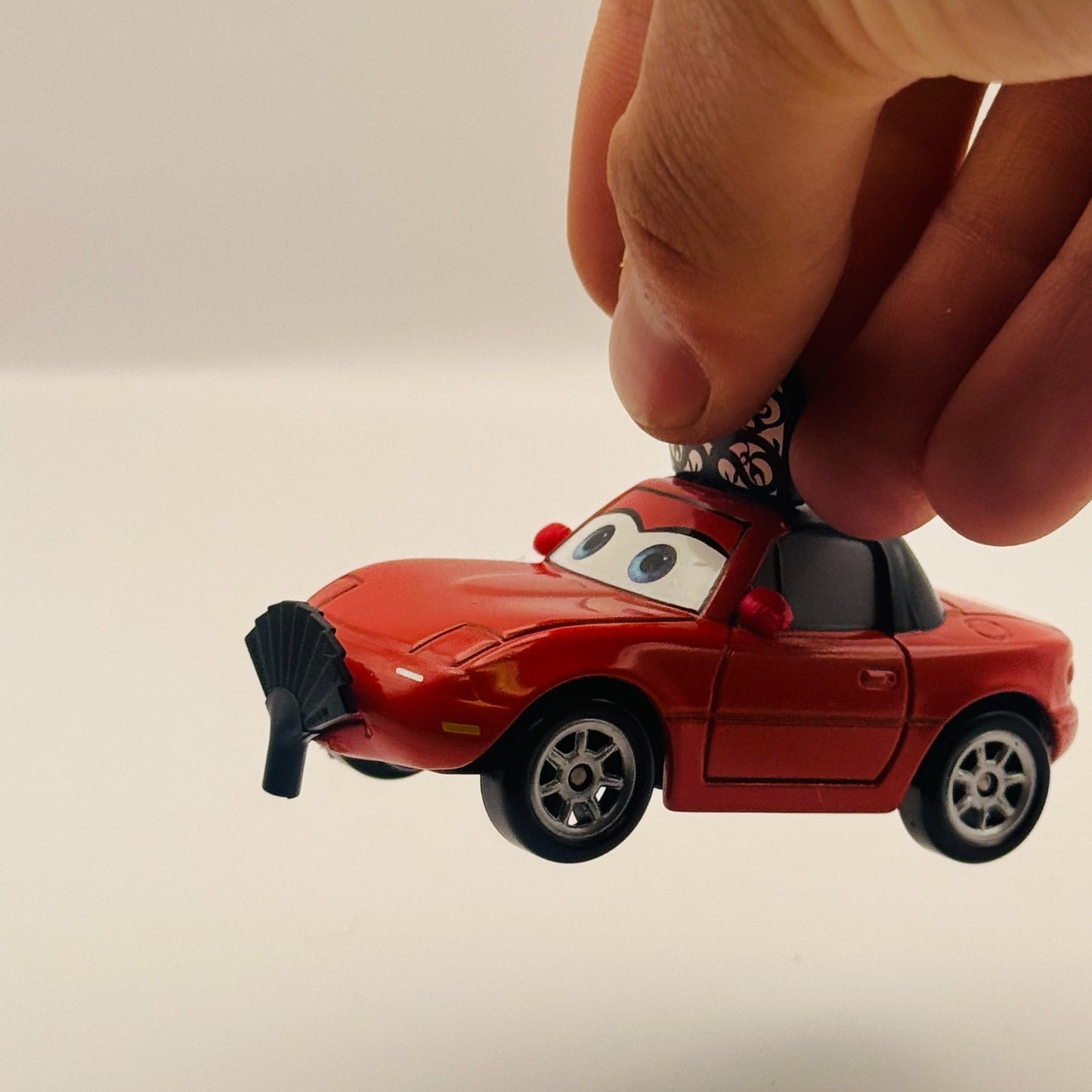 Disney Pixar Cars - EL MATERDOR SEÑIORITA TIA *Refurbished* - 1:43 Diecast