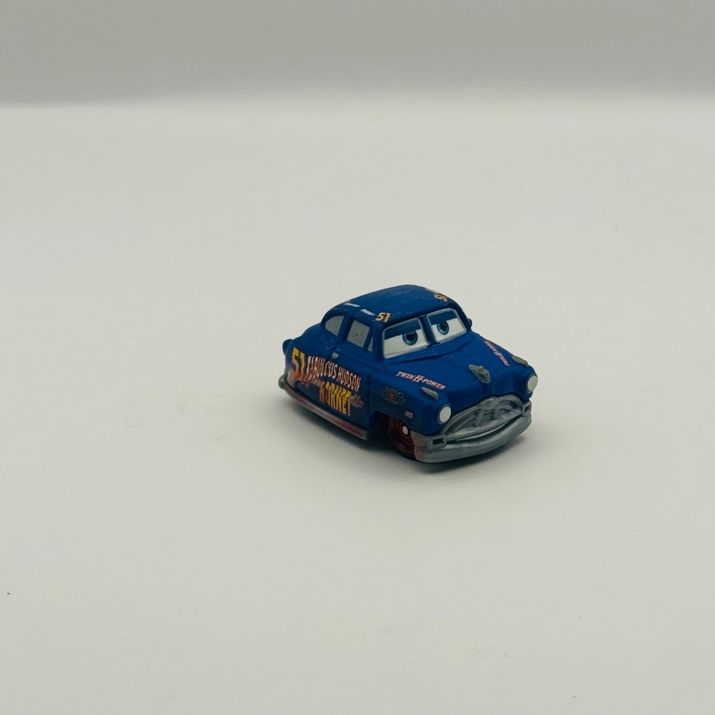Disney Pixar Cars - Mini Racers FABULOUS HUDSON HORNET DOC - Diecast