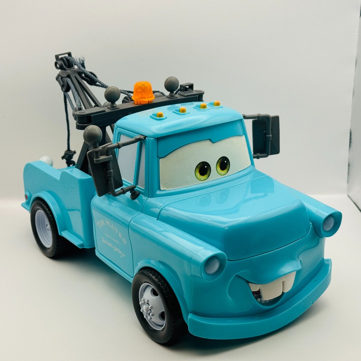 Disney Pixar Cars LARGE 11" BRAND NEW MATER Broke Cable* Supercharged 1:18 Scale