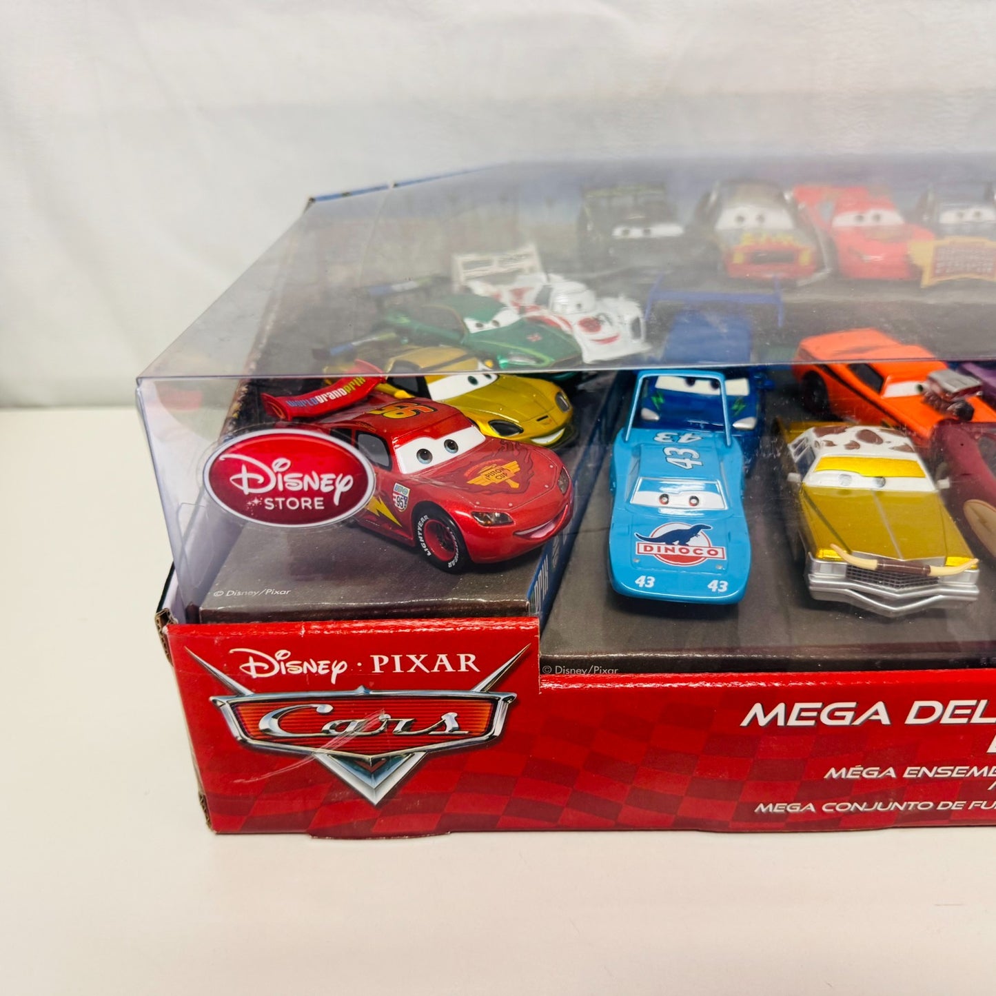 Disney Pixar Cars - MEGA DELUXE WORLD OF RACING SET 20-CAR PACK - 1:43 Diecast