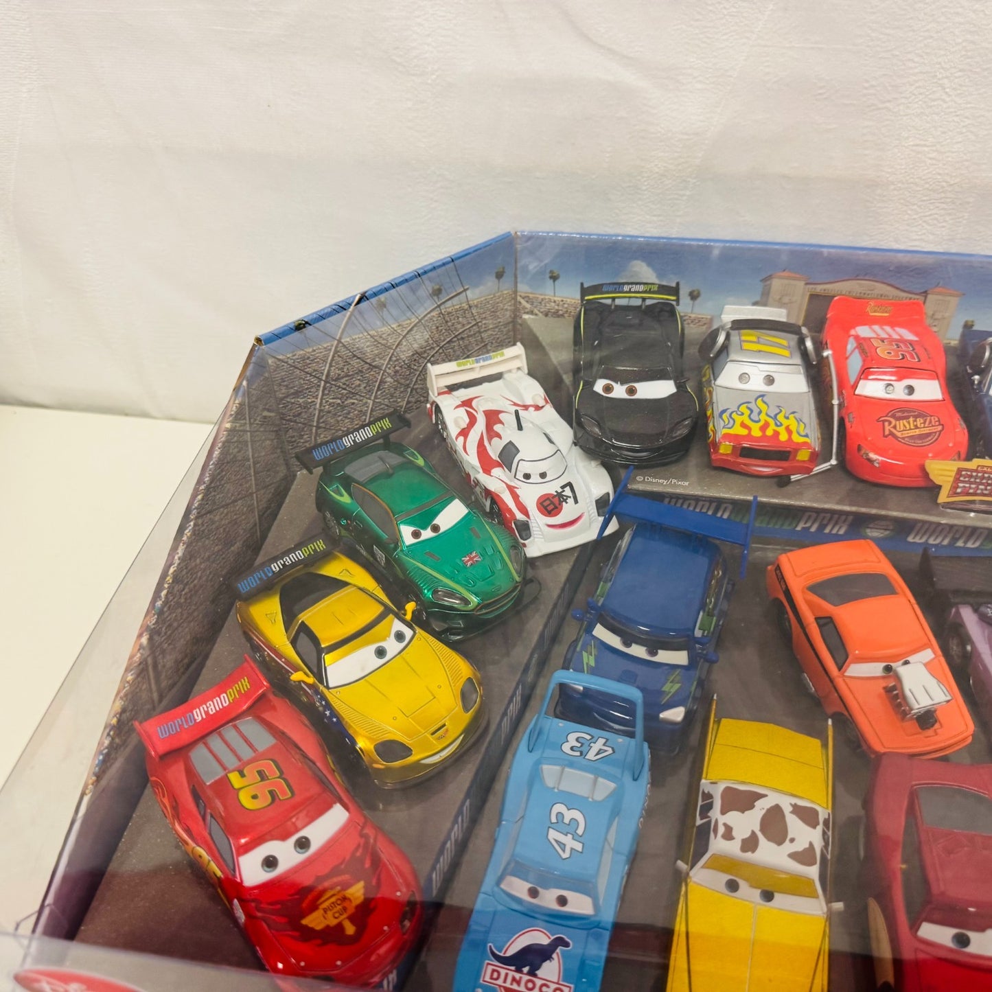 Disney Pixar Cars - MEGA DELUXE WORLD OF RACING SET 20-CAR PACK - 1:43 Diecast