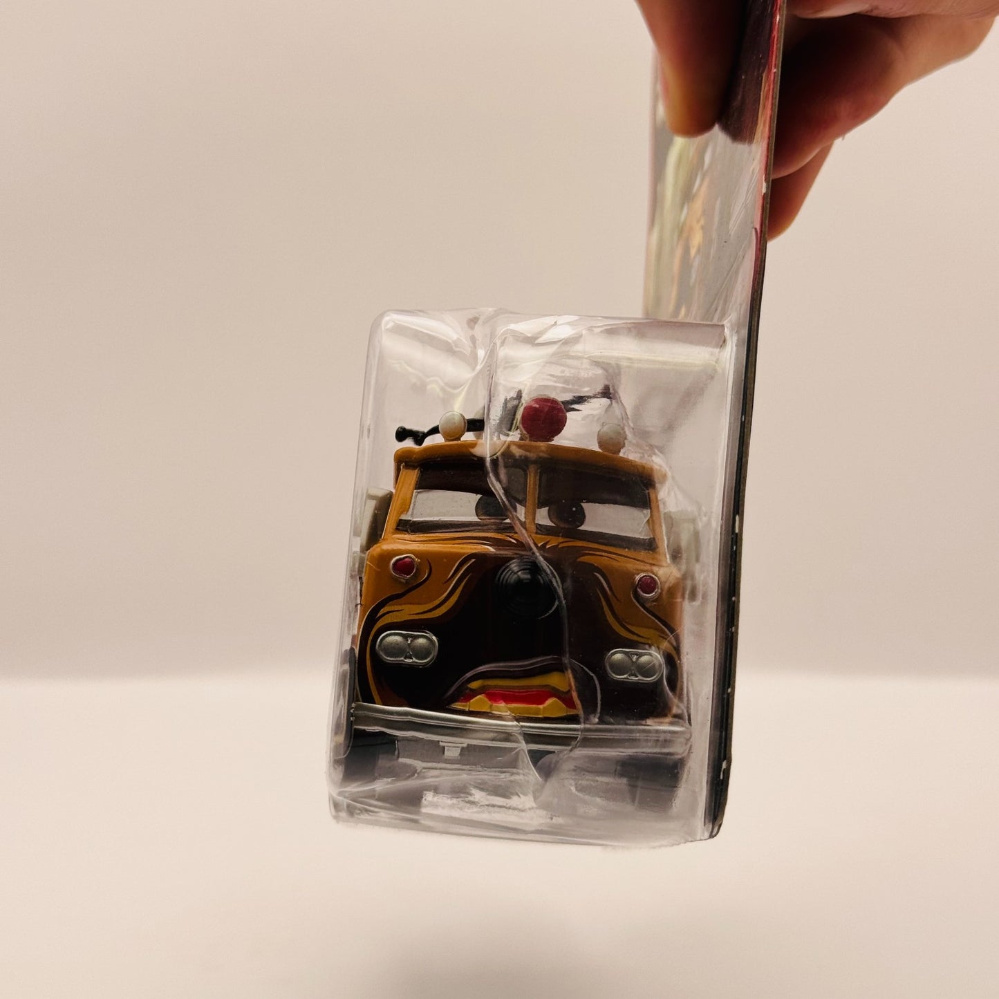 Disney Pixar Cars - STAR WARS RED AS CHEWBACCA - 1:55 Diecast
