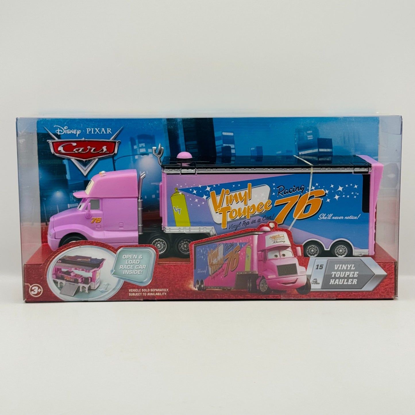 Disney Pixar Cars - VINYL TOUPEE HAULER Truck & Trailer 2010 - 1:55 Diecast