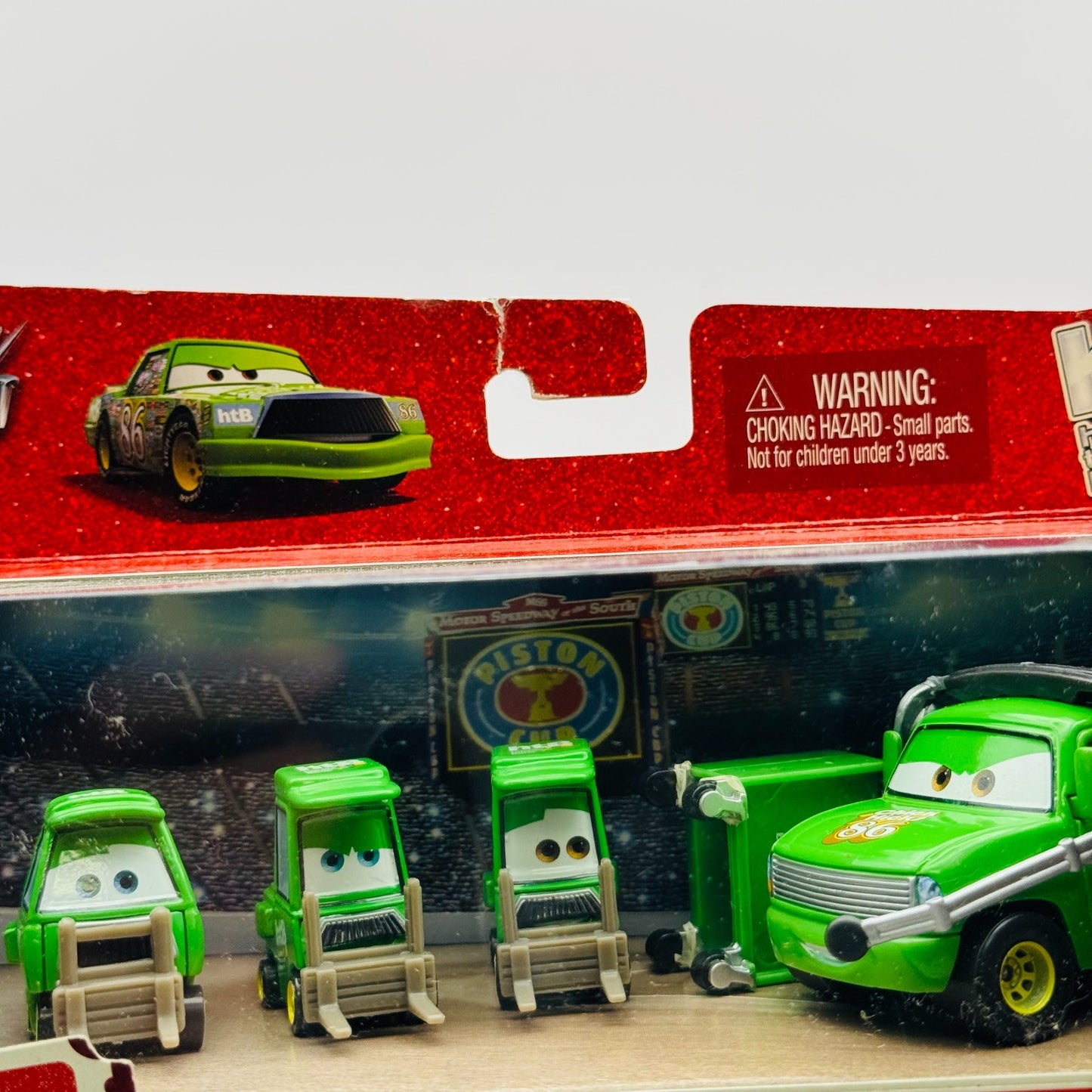 Disney Pixar Cars - CHICK HICKS TEAM HTB CREW CHIEF PITTYS PIT CREW 1:55 Diecast