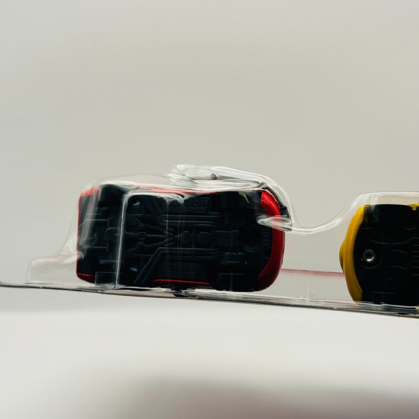 Disney Pixar Cars - HEADSET CREW CHIEF MCQUEEN Custom Expression - 1:55 Diecast