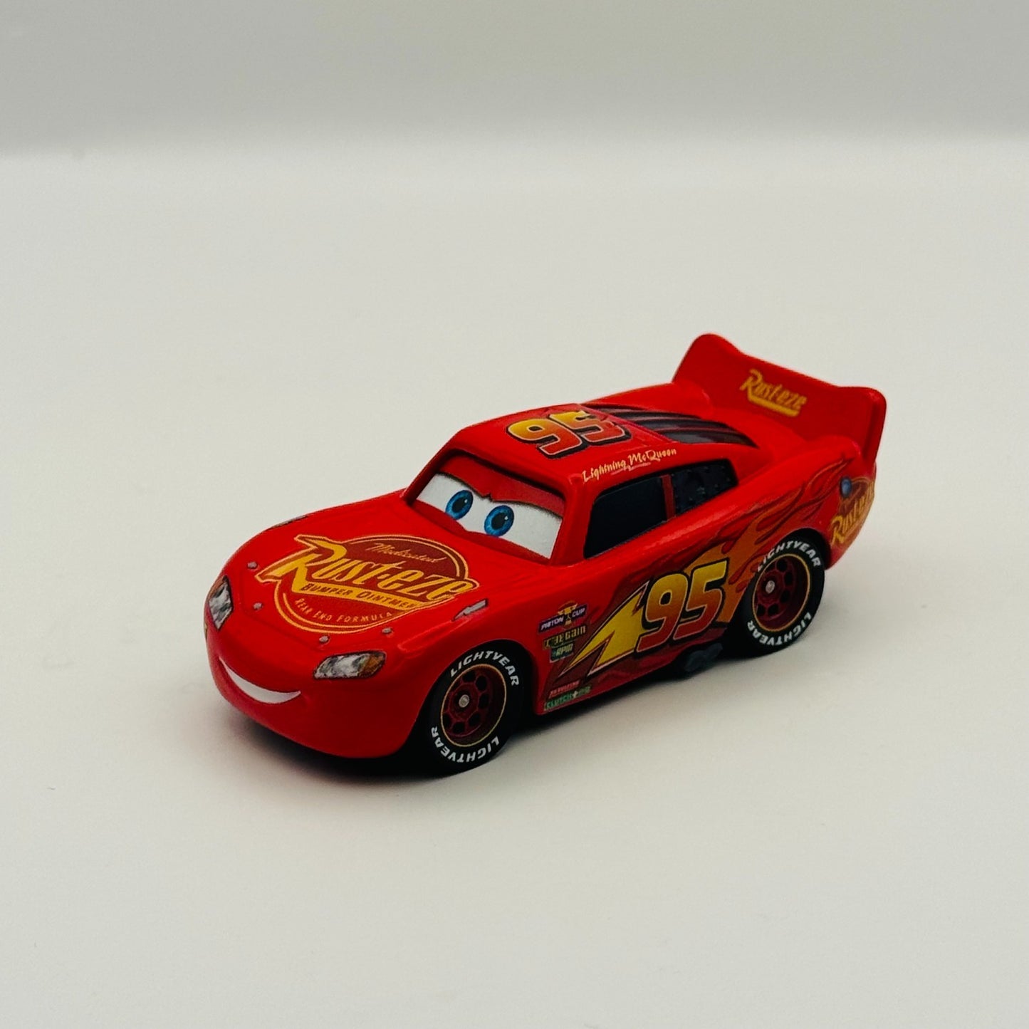 Disney Pixar Cars - DETERMINED CARS 3 LIGHTNING MCQUEEN Custom - 1:55 Diecast
