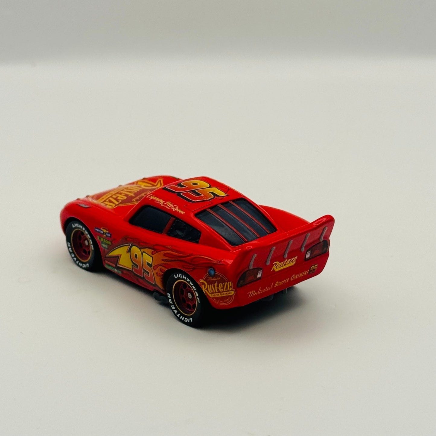 Disney Pixar Cars - DETERMINED CARS 3 LIGHTNING MCQUEEN Custom - 1:55 Diecast