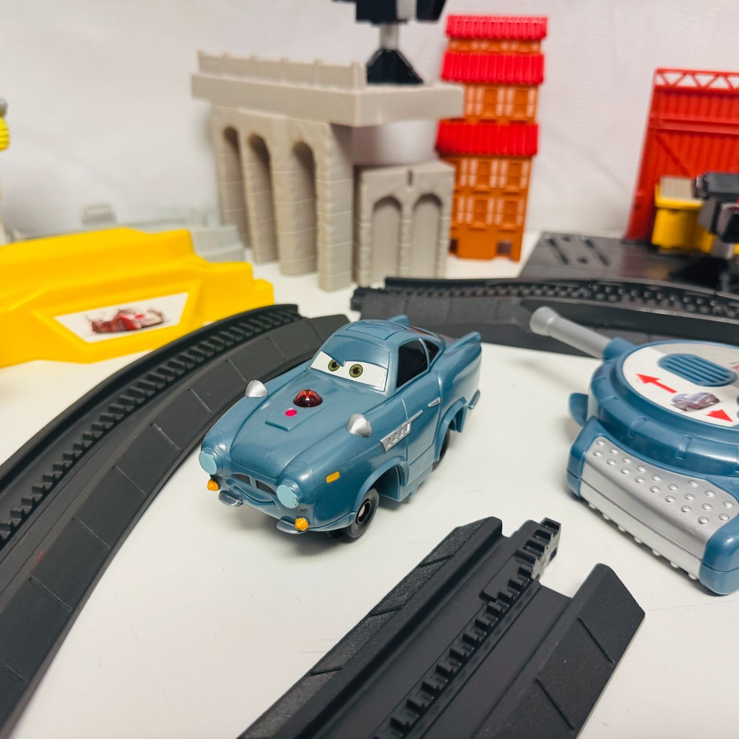 Disney Pixar Cars GEO TRAX WORLD GRAND PRIX SET Incomplete Finn McMissile Works