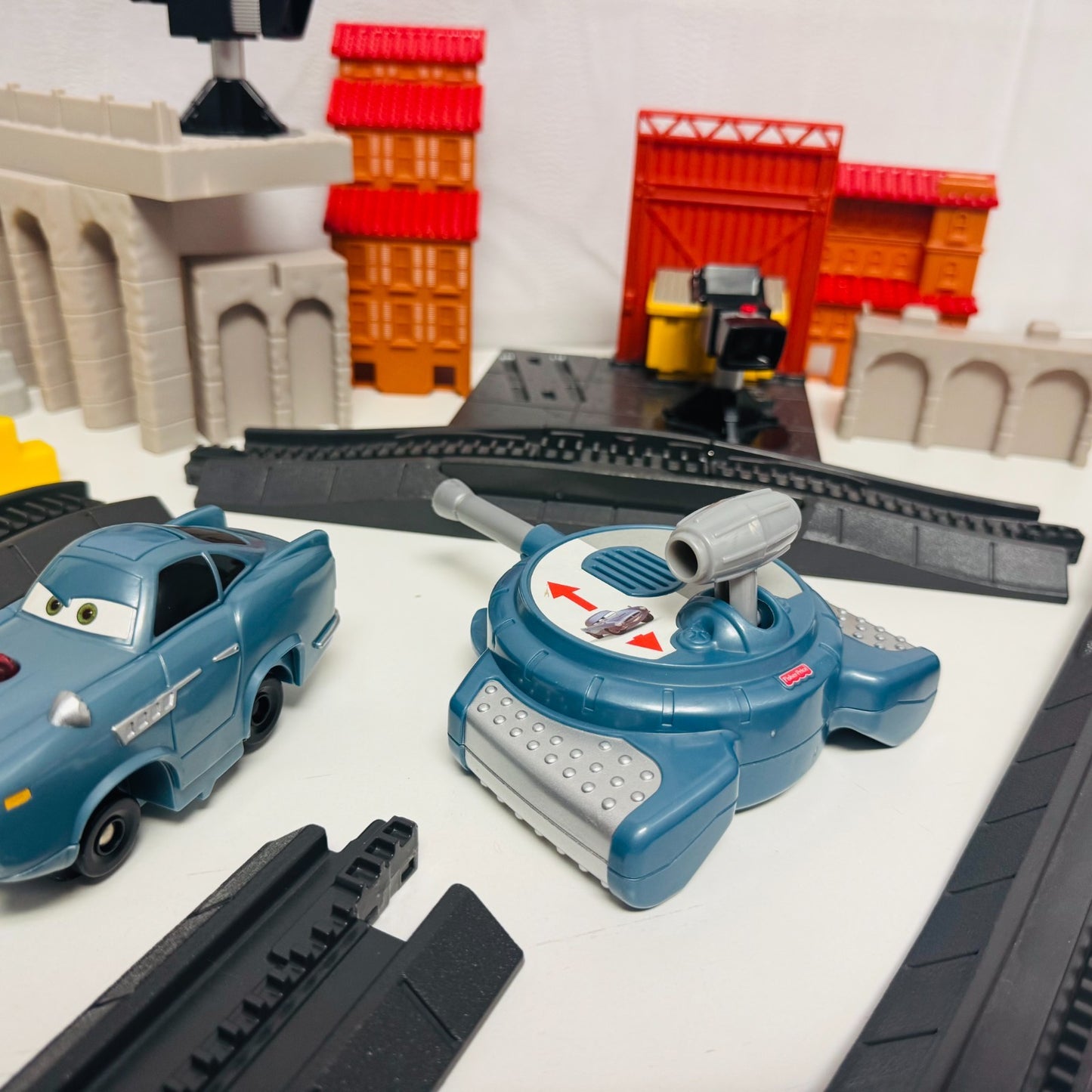 Disney Pixar Cars GEO TRAX WORLD GRAND PRIX SET Incomplete Finn McMissile Works