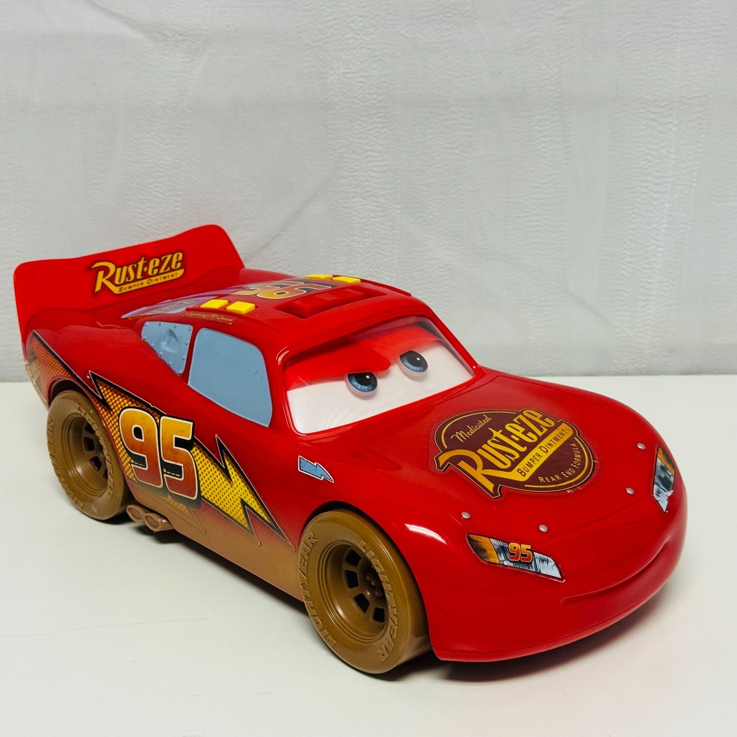 Disney Pixar Cars - LARGE 14" DIRT TRACK MCQUEEN *NON-WORKING* - 1:18 Scale