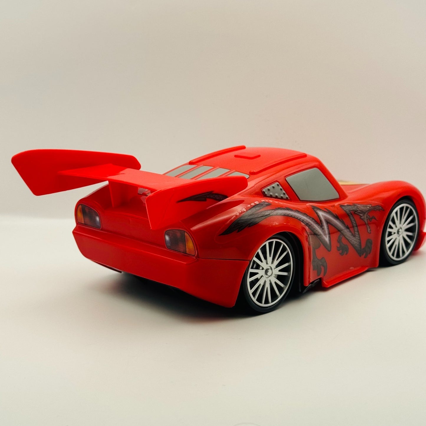 Disney Pixar Cars - 10” 1:24 Scale DRAGON LIGHTNING MCQUEEN Tokyo Mater LIGHTS