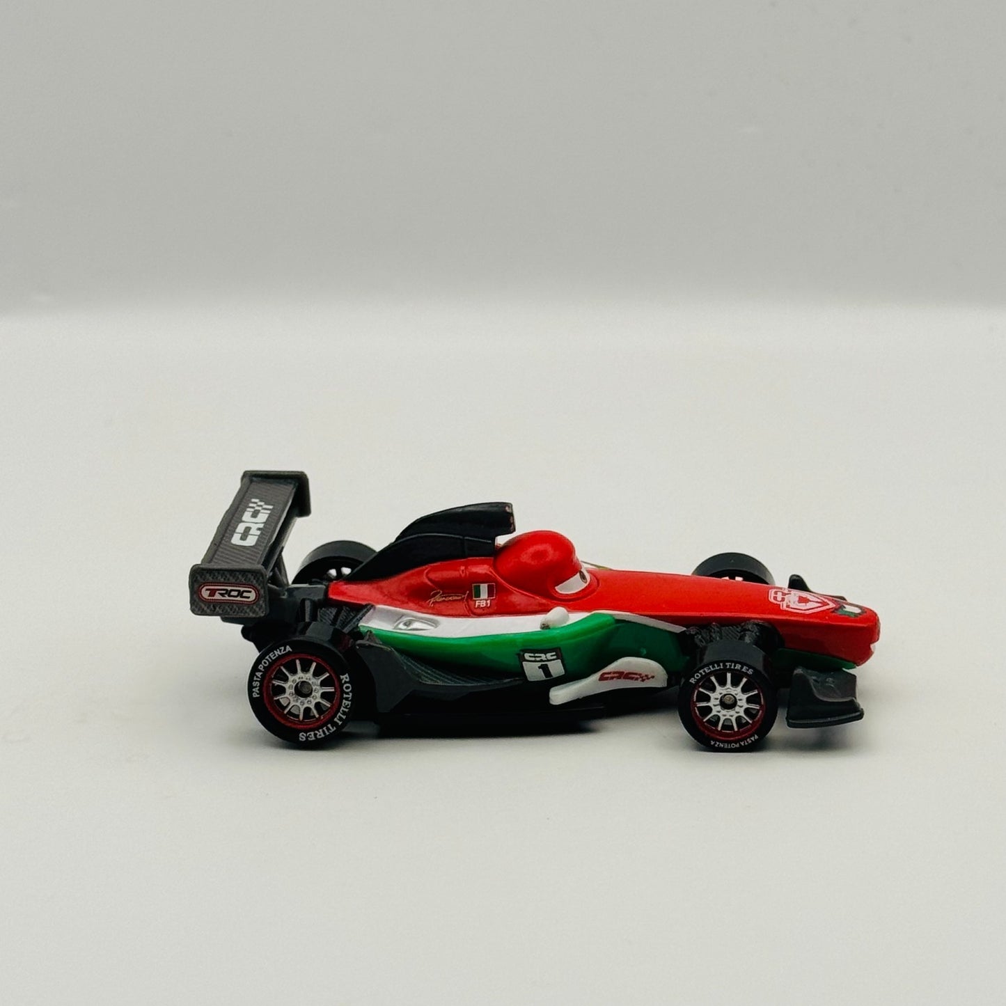 Disney Pixar Cars - CARBON RACERS FRANCESCO BERNOULLI TROC 2016 - 1:55 Diecast
