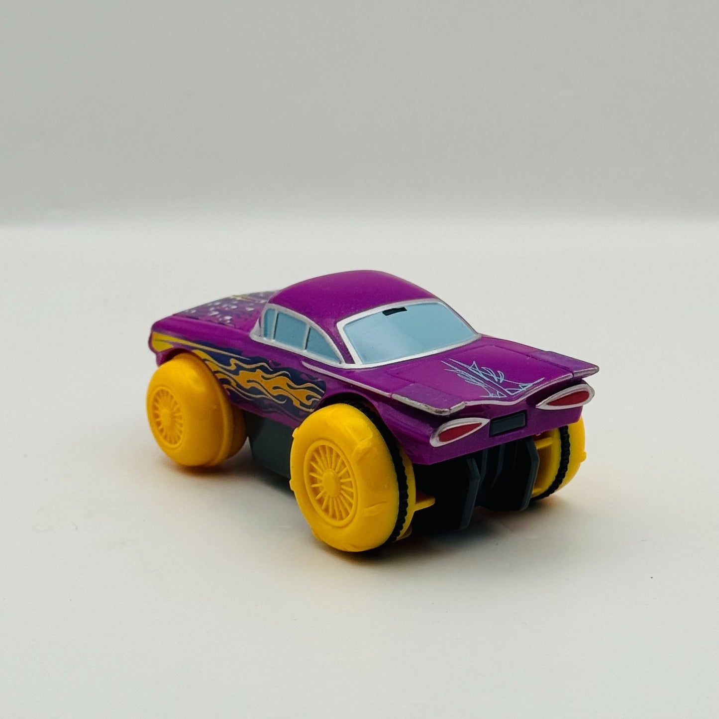 Disney Pixar Cars - HYDRO WHEELS RAMONE 2015 - 1:55 Scale