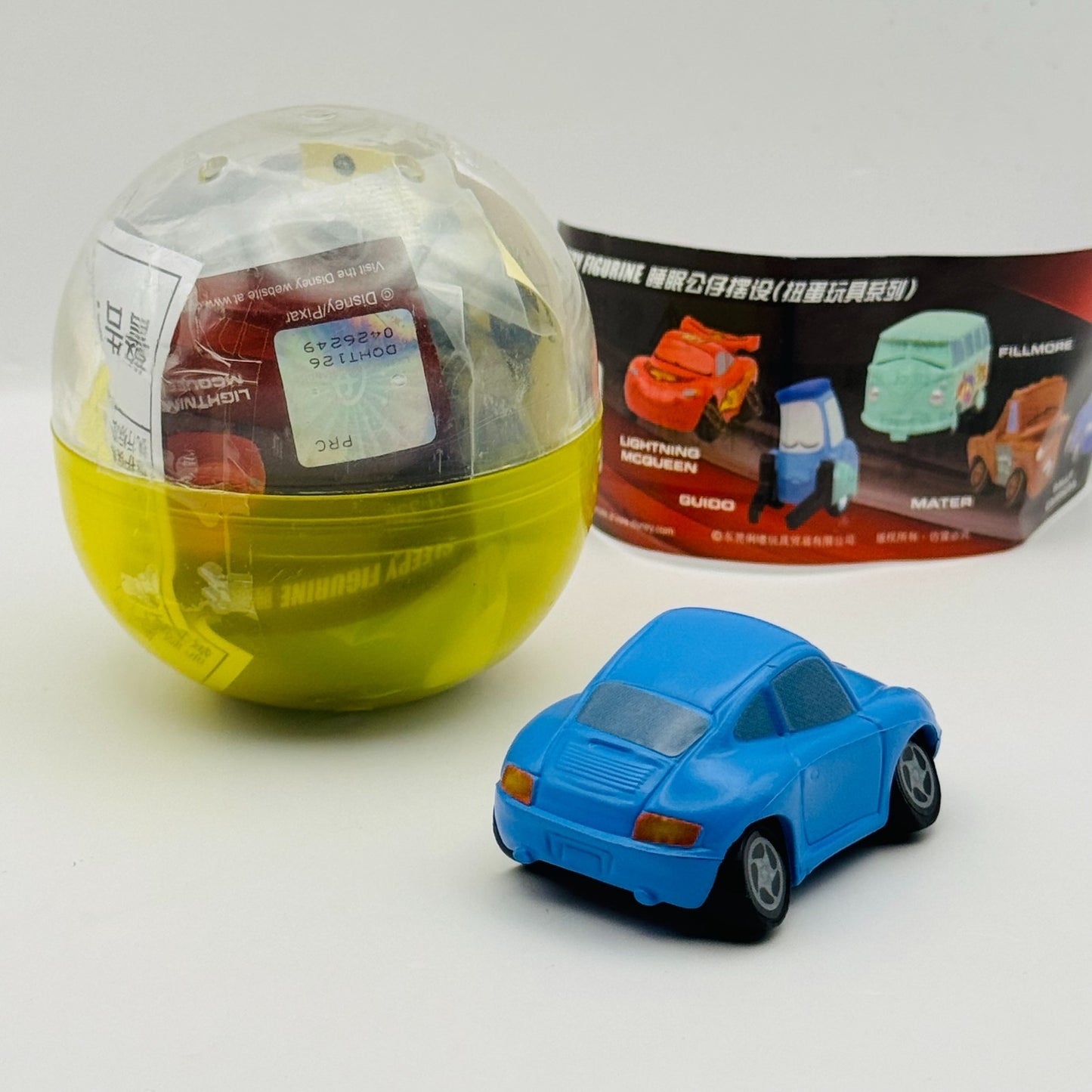 Disney Pixar Cars - Capsule Tomica SLEEPING SALLY Mini Figurine
