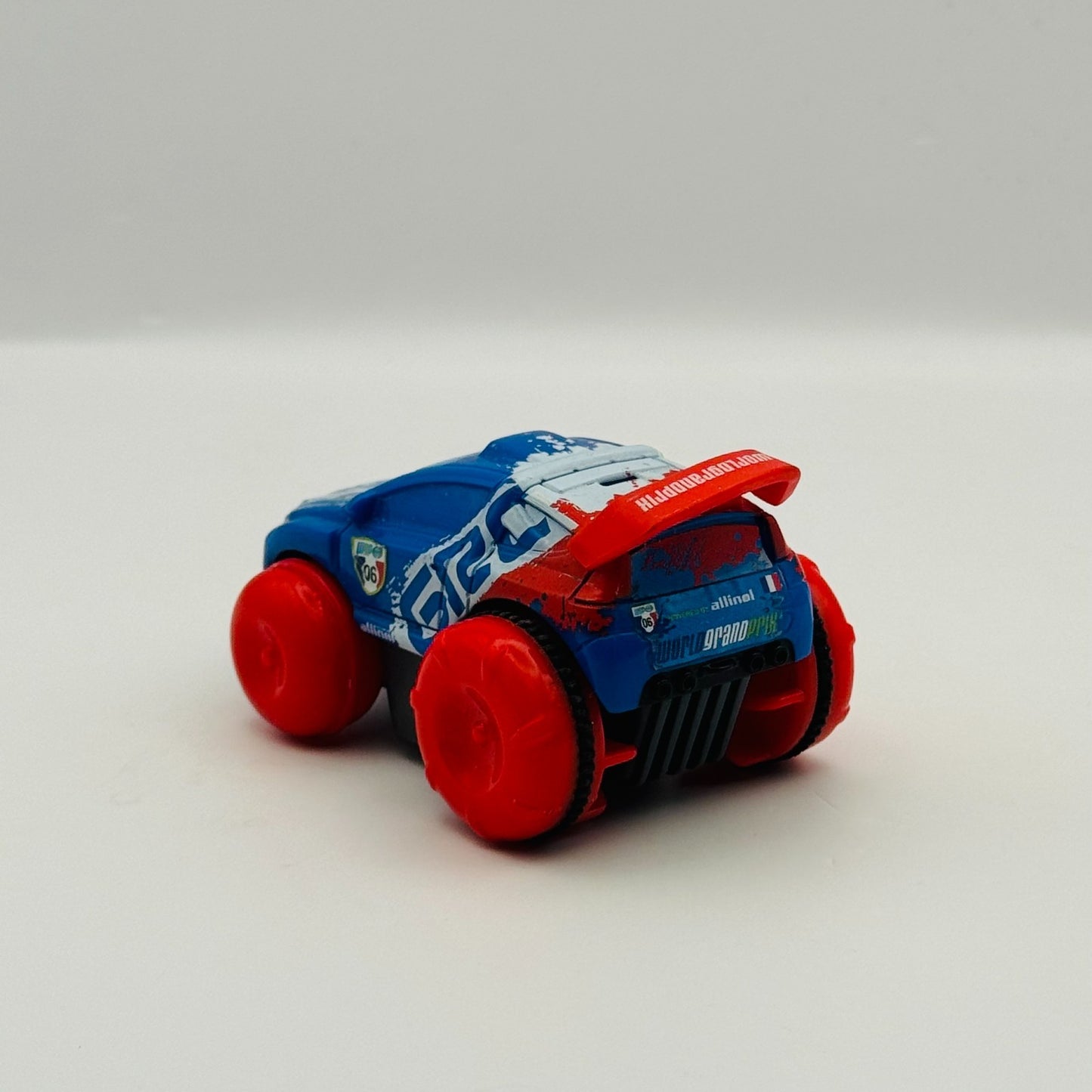 Disney Pixar Cars - HYDRO WHEELS RAOUL CAROULE 2015 - 1:55 Scale