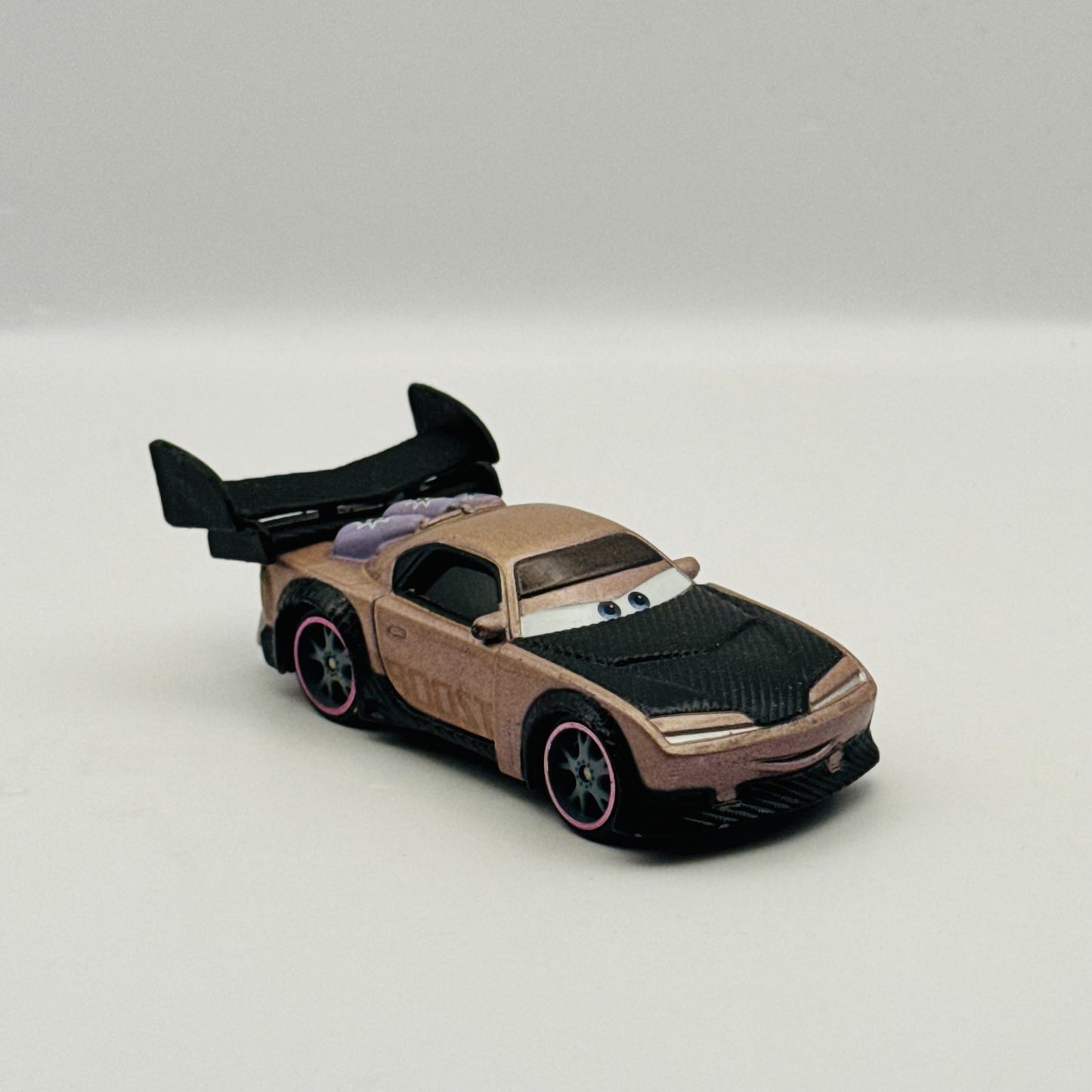 Disney Pixar Cars - BOOST Tuners *PINK RIMS* Final Lap 2010 - 1:55 Diecast