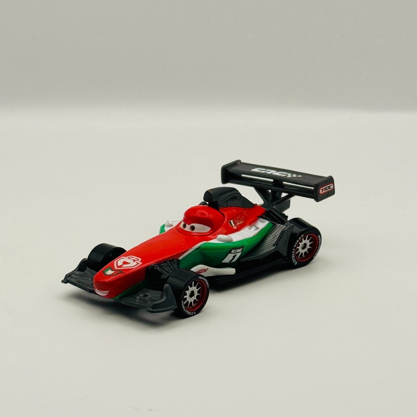 Disney Pixar Cars - CARBON RACERS FRANCESCO BERNOULLI TROC 2016 - 1:55 Diecast